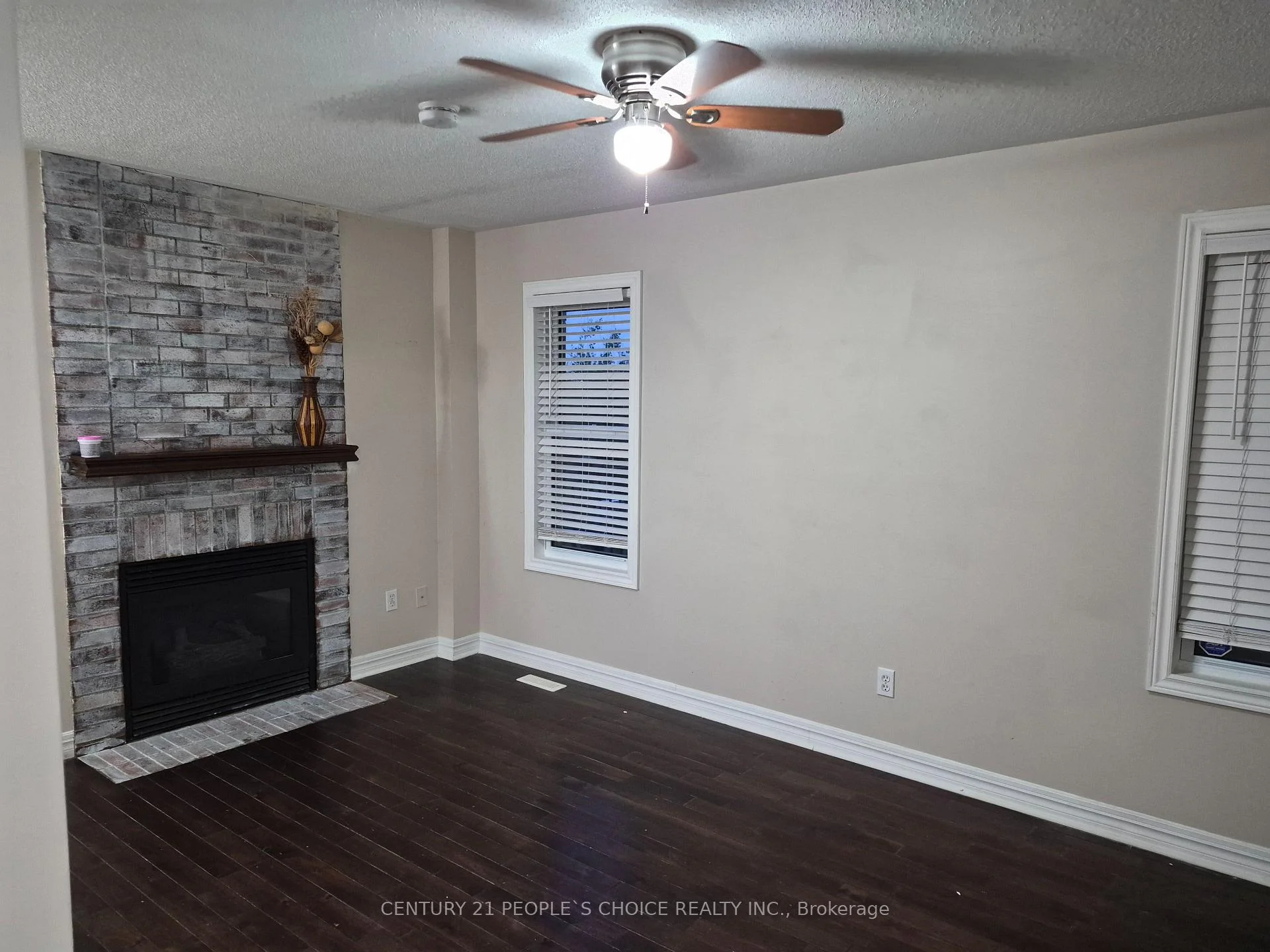 Photo 37 of 383 Jay Crescent, Orangeville — HOMEH