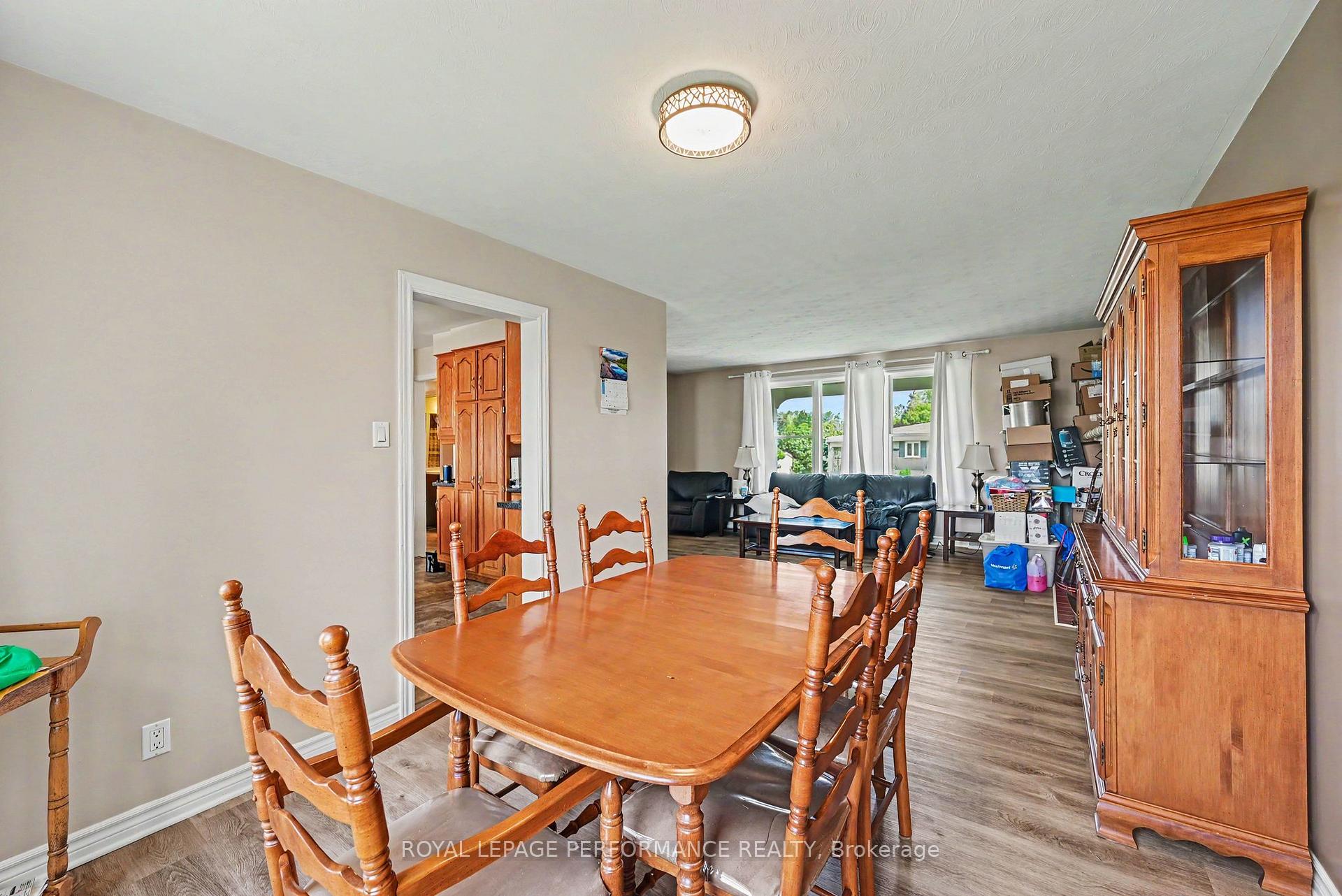 Photo 11 of 531 Blossom Park Drive, Cornwall, Cornwall — HOMEH