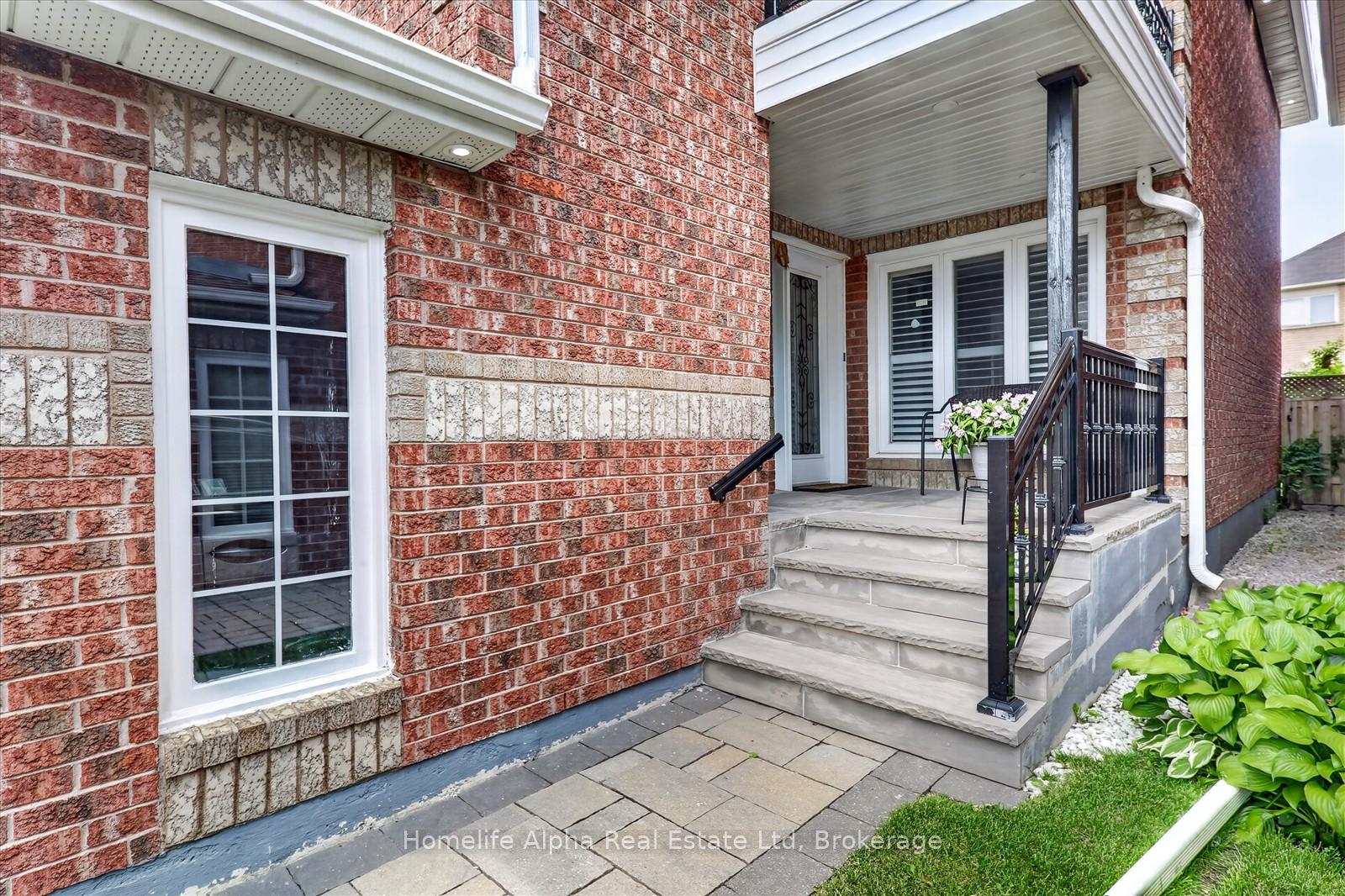 Photo 6 of 142 Walford Road, Markham, Middlefield — HOMEH