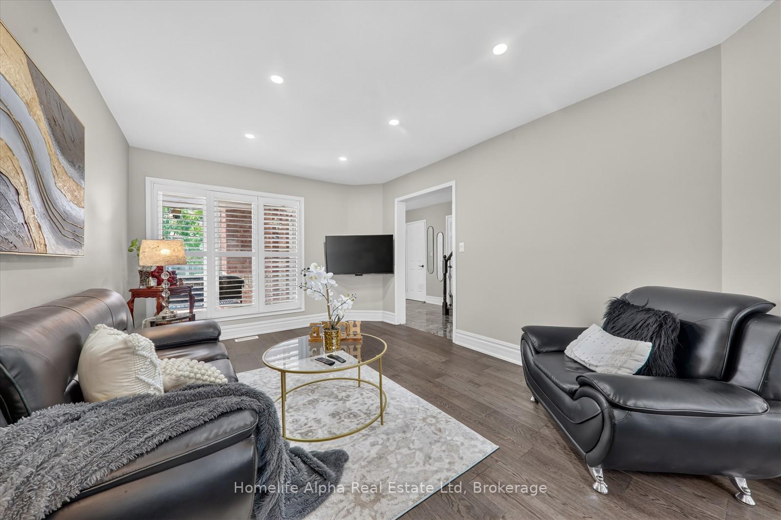 Photo 12 of 142 Walford Road, Markham, Middlefield — HOMEH