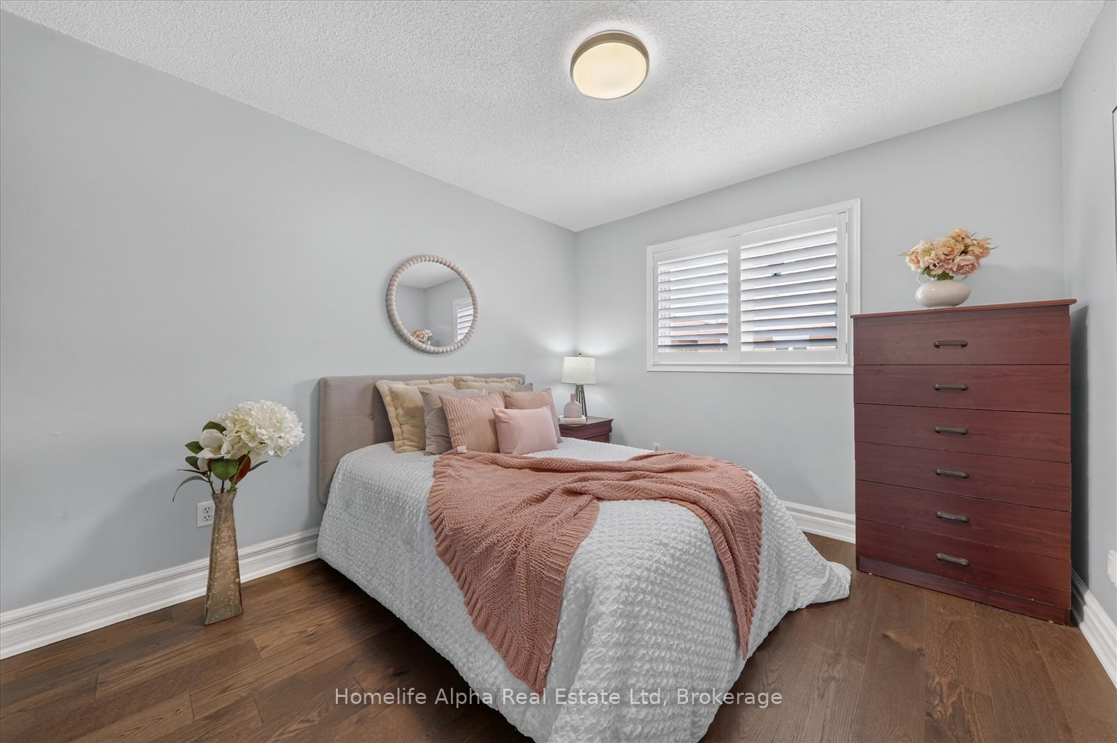 Photo 27 of 142 Walford Road, Markham, Middlefield — HOMEH