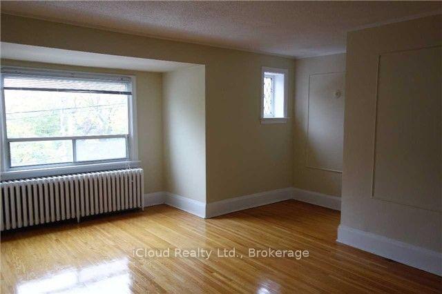 Photo 4 of Unit Upper, 1162 Avenue Road W, Toronto, Lawrence Park South — HOMEH