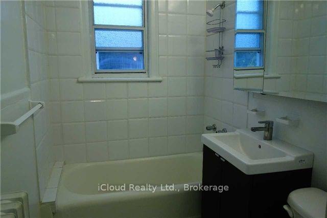 Photo 10 of Unit Upper, 1162 Avenue Road W, Toronto, Lawrence Park South — HOMEH