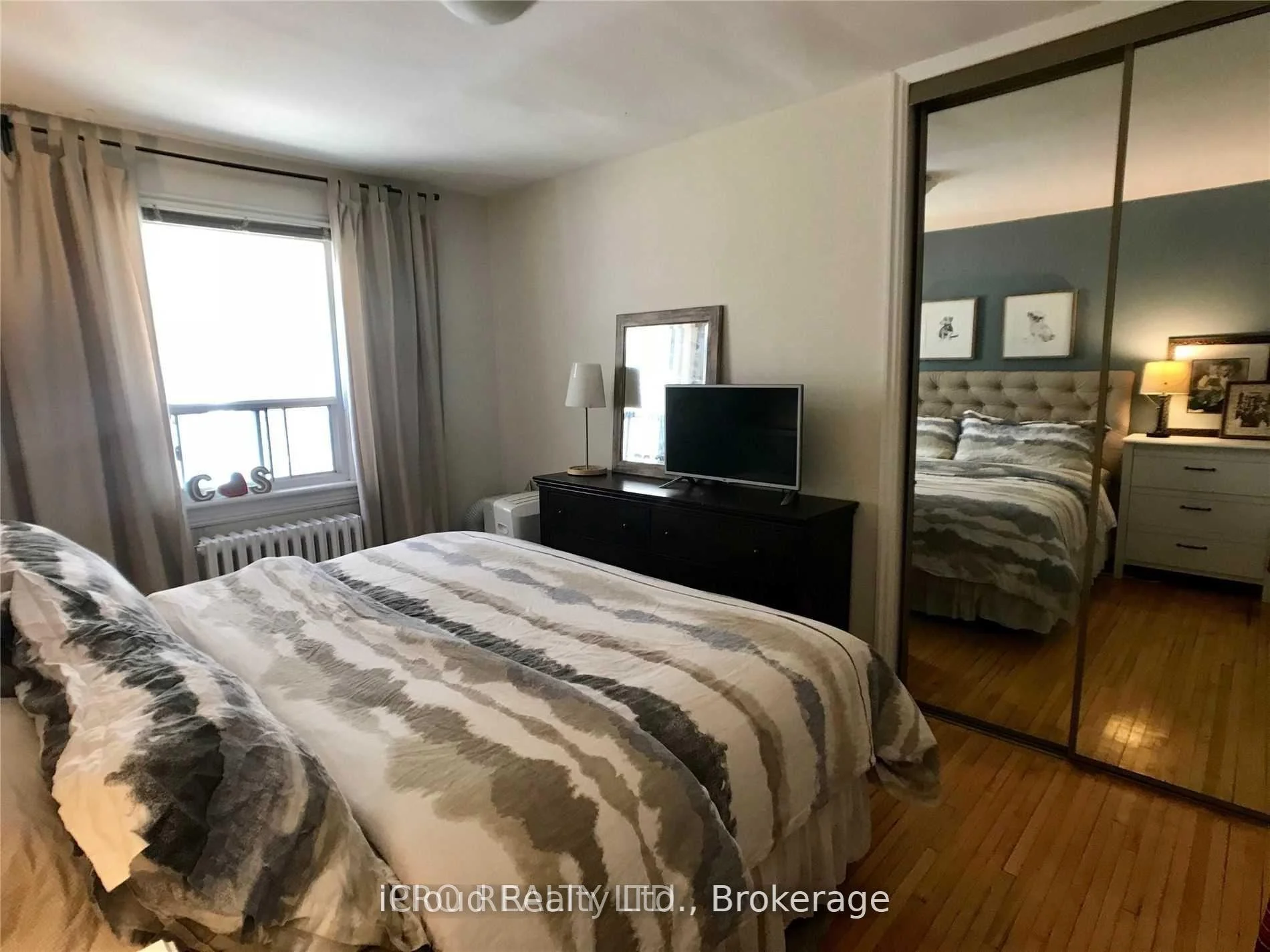 Photo 9 of Unit Upper, 1162 Avenue Road W, Toronto, Lawrence Park South — HOMEH