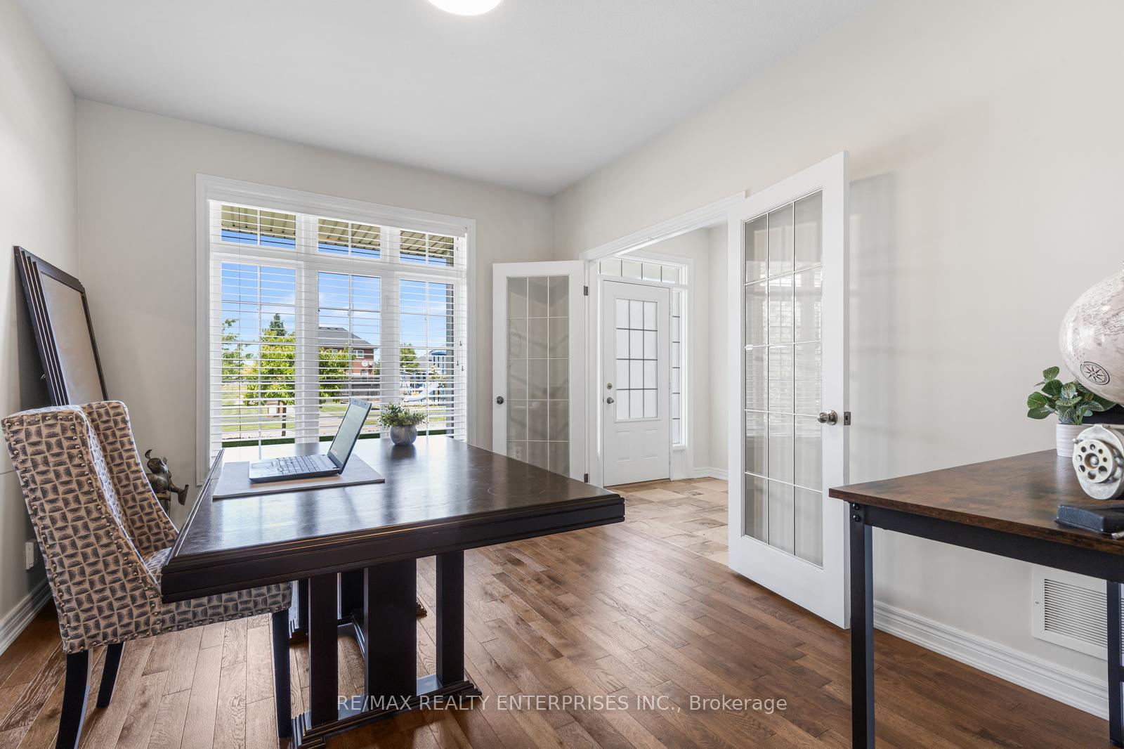 Photo 7 of 21 Sidare Court, Grimsby, Grimsby Beach — HOMEH