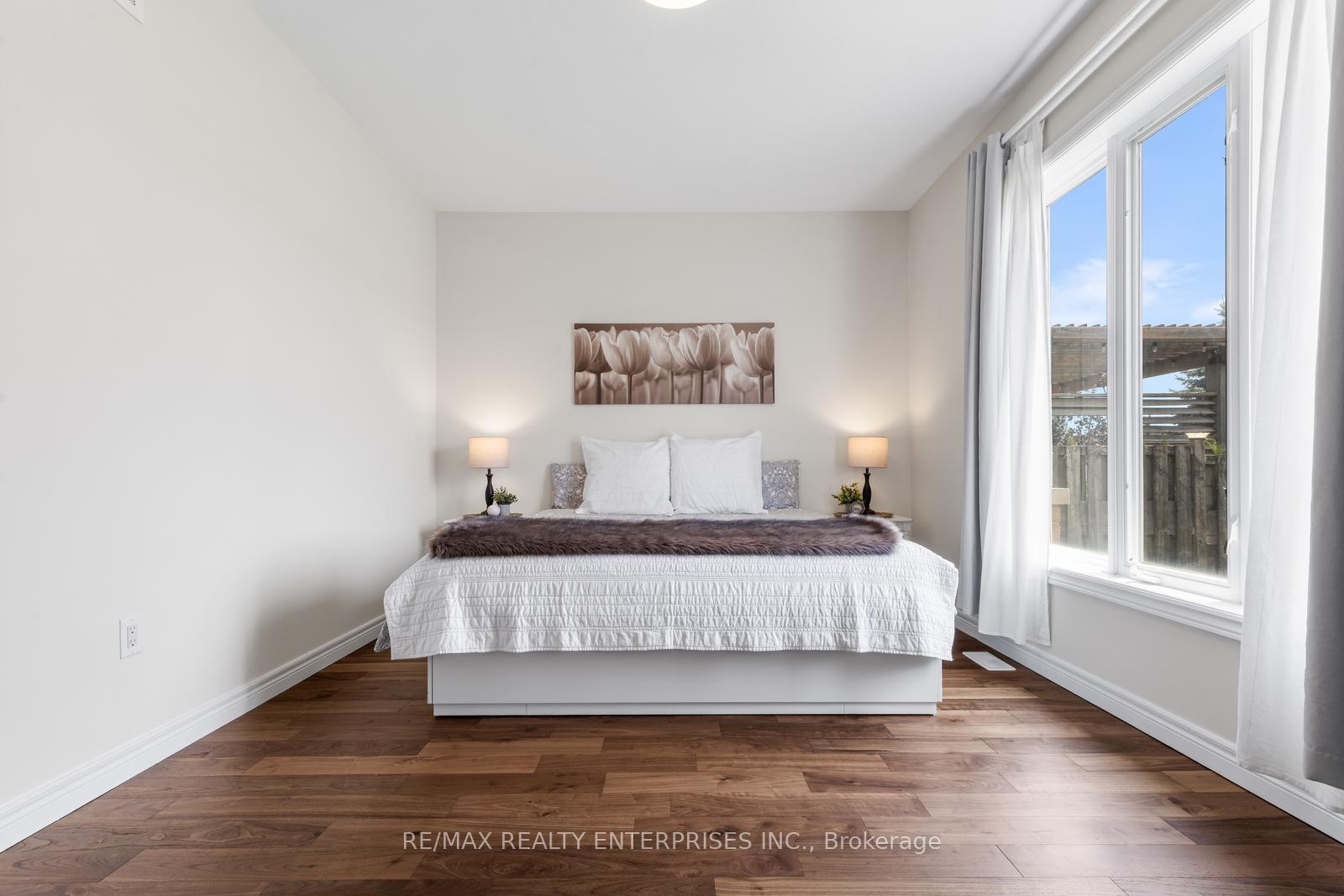 Photo 19 of 21 Sidare Court, Grimsby, Grimsby Beach — HOMEH