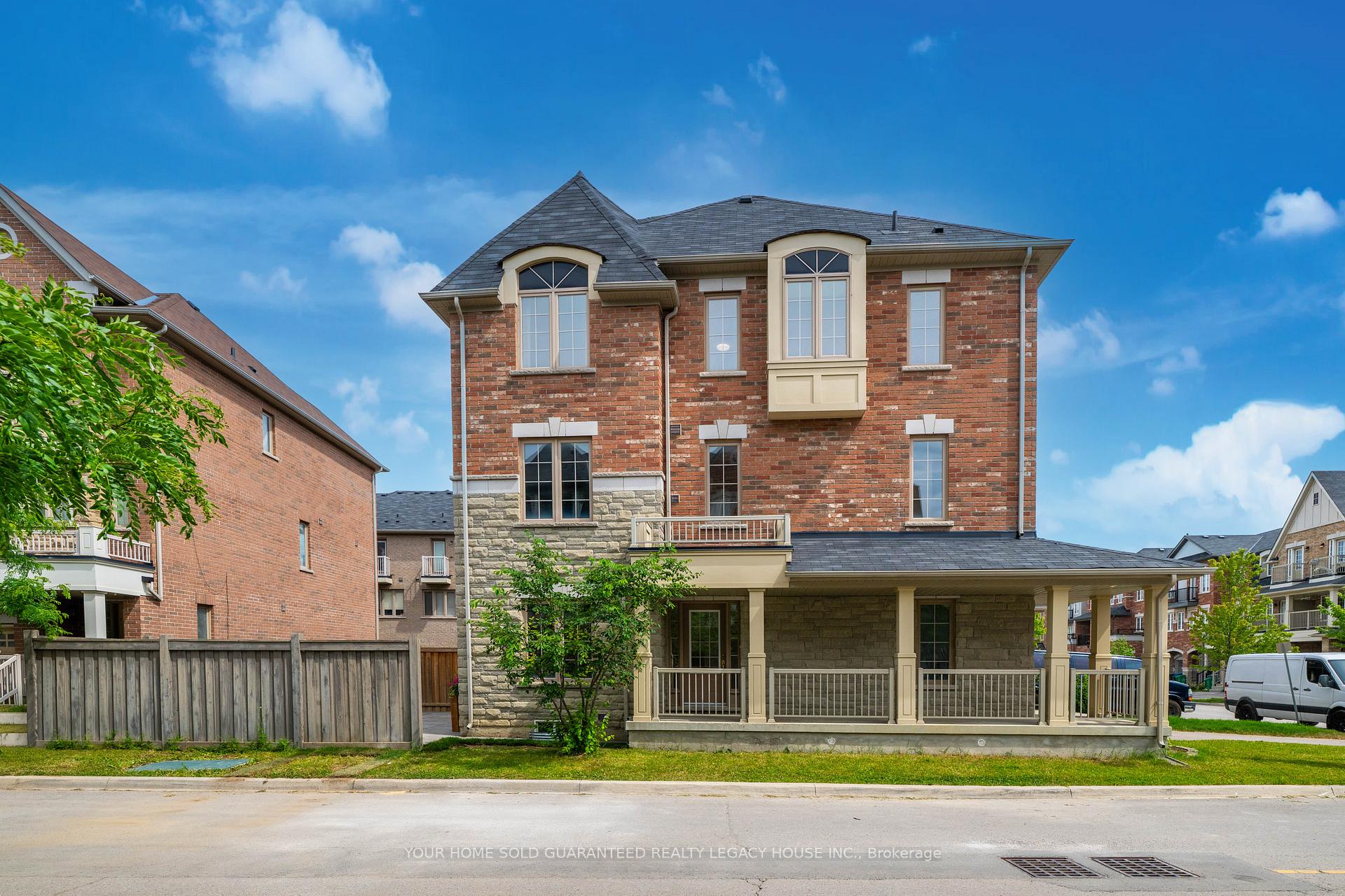 Photo 3 of 1 Kayak Heights, Brampton, Heart Lake East — HOMEH