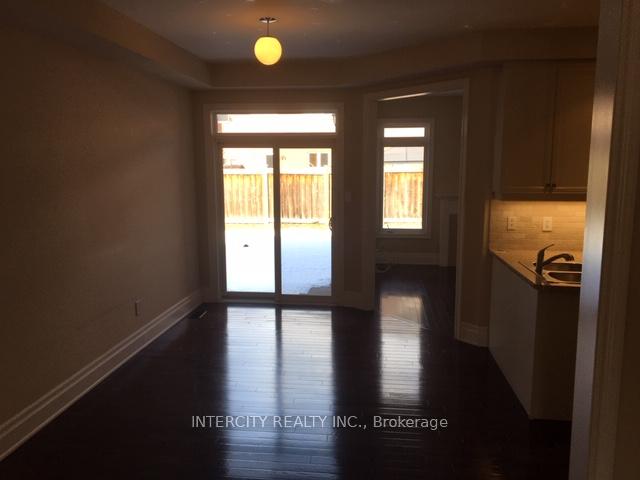 Photo 6 of 150 Golden Forest Road, Vaughan, Patterson — HOMEH