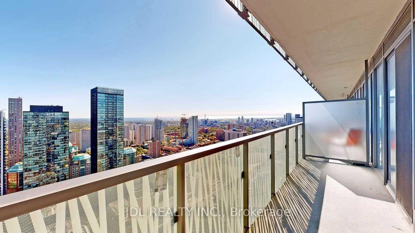 Photo 3 of Unit 4013, 50 Charles Street E, Toronto, Church-Yonge Corridor — HOMEH