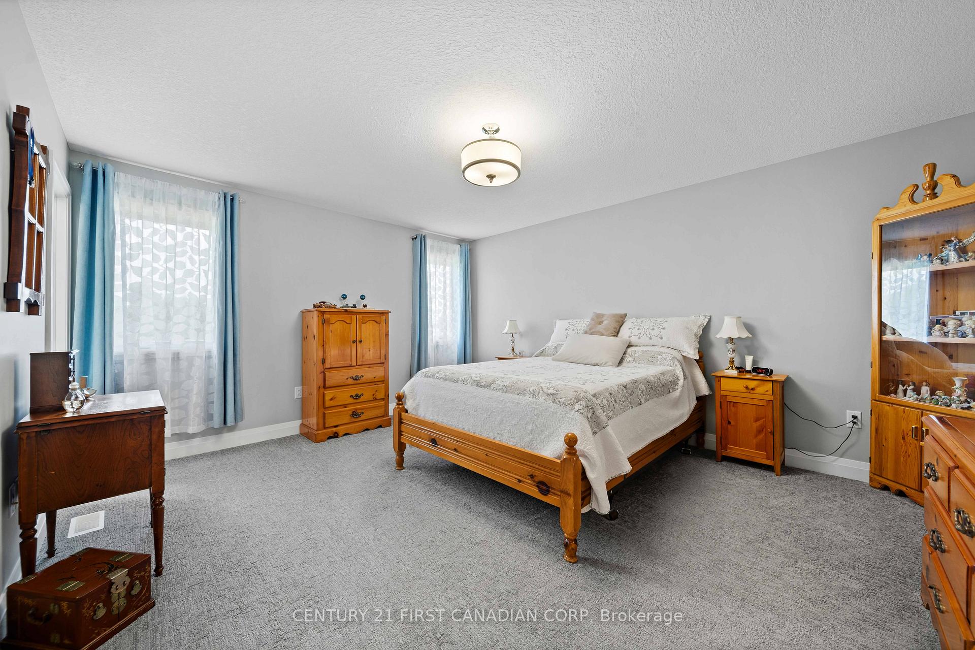 Photo 39 of 150 Gilmour Drive, Lucan Biddulph, Lucan — HOMEH