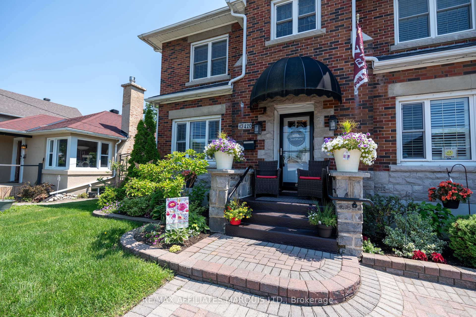 Photo 2 of 420 Third Street W, Cornwall, Cornwall — HOMEH