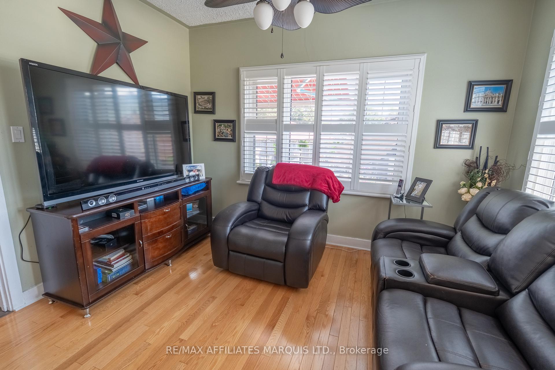 Photo 23 of 420 Third Street W, Cornwall, Cornwall — HOMEH