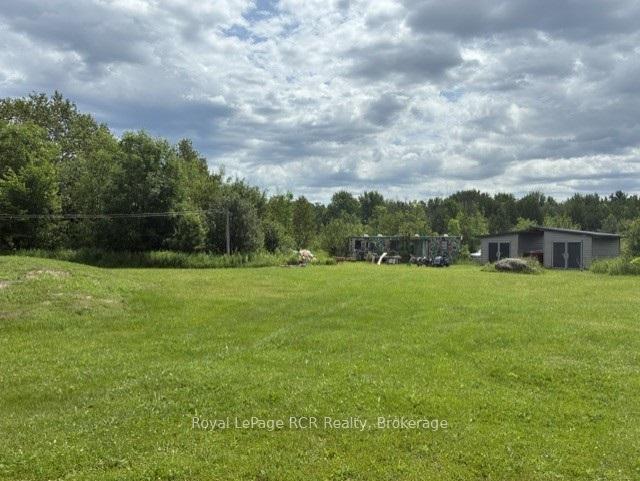 Photo 10 of 382162 Concession 17 Road E, Georgian Bluffs — HOMEH