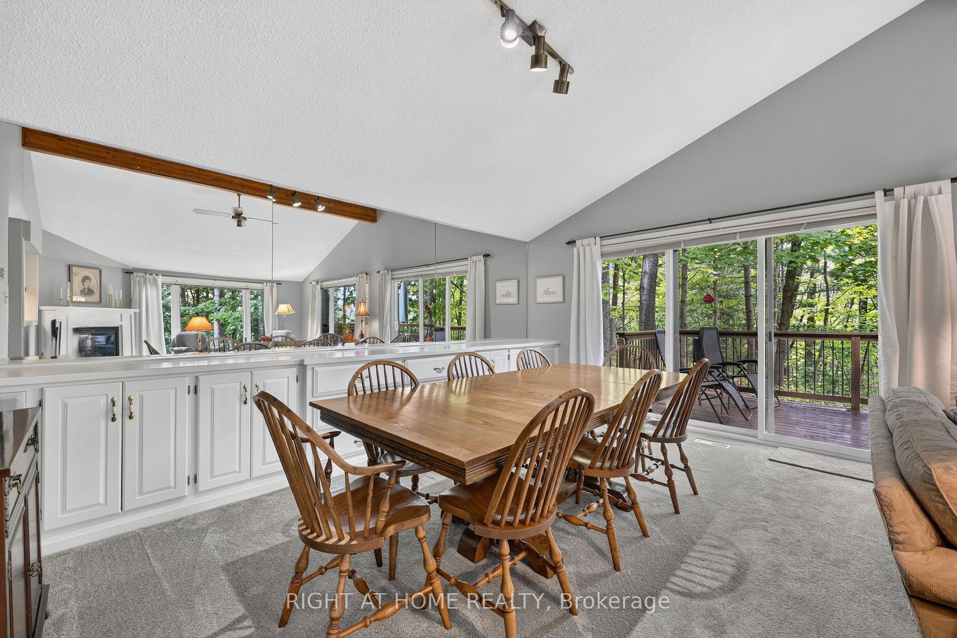 Photo 14 of 5 Pine Point, Oro-Medonte, Horseshoe Valley — HOMEH