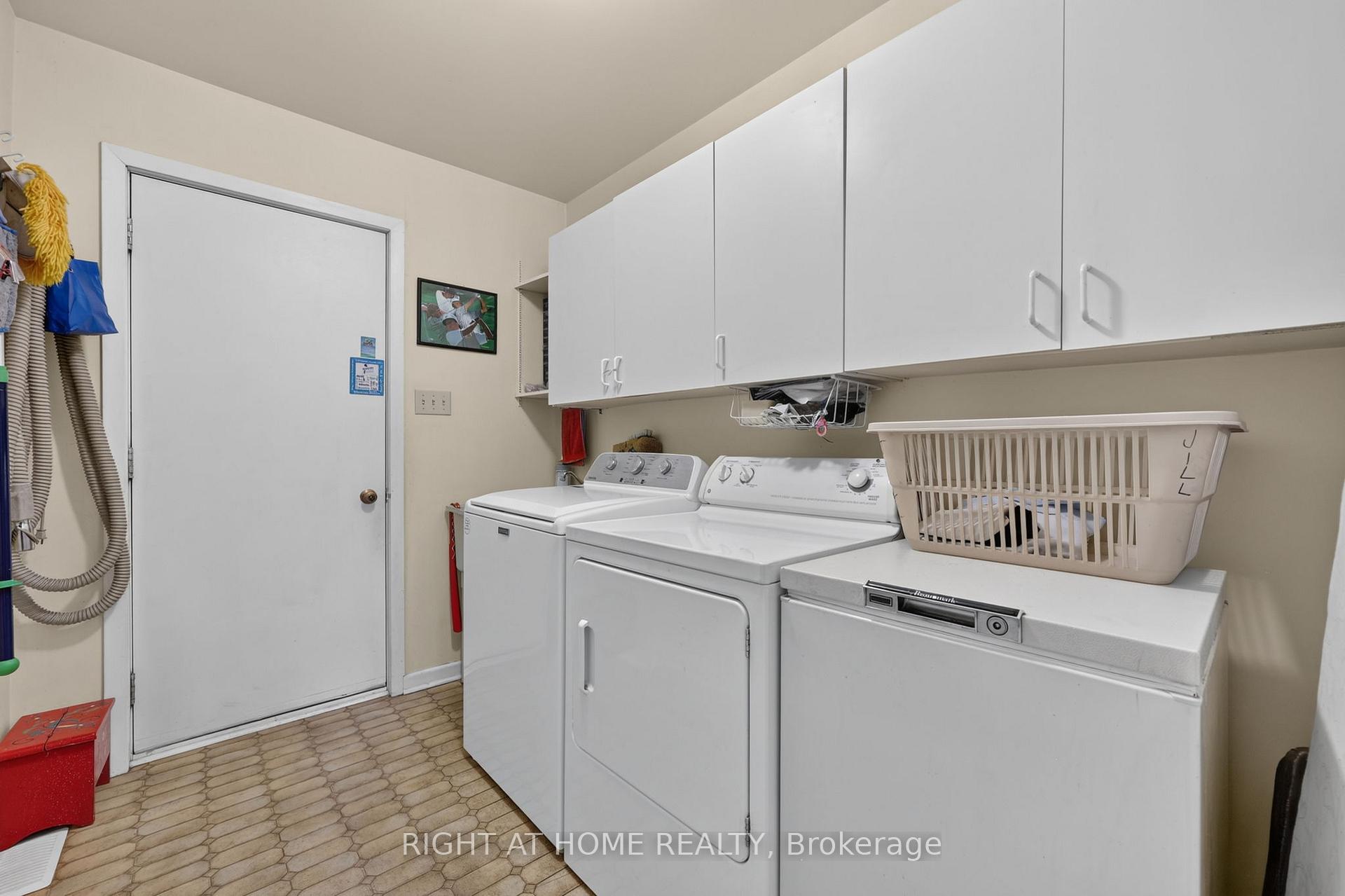 Photo 21 of 5 Pine Point, Oro-Medonte, Horseshoe Valley — HOMEH