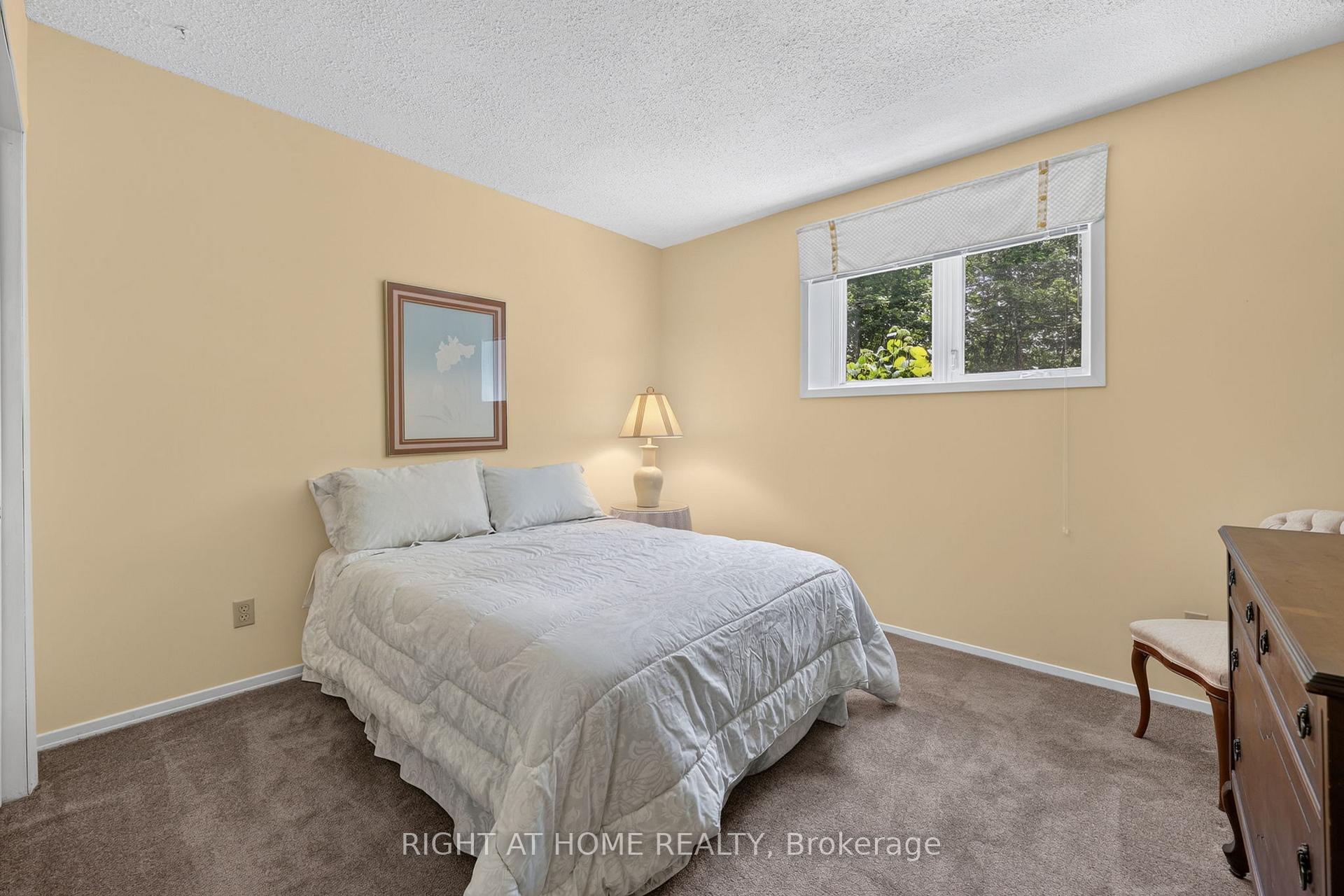 Photo 28 of 5 Pine Point, Oro-Medonte, Horseshoe Valley — HOMEH