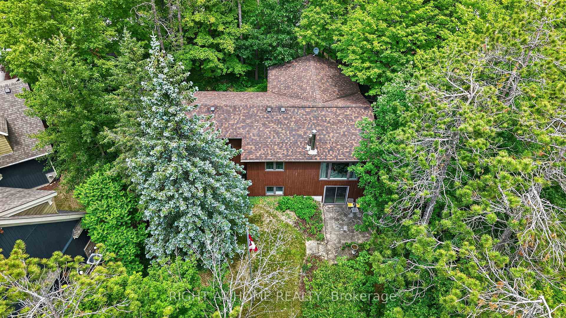 Photo 41 of 5 Pine Point, Oro-Medonte, Horseshoe Valley — HOMEH
