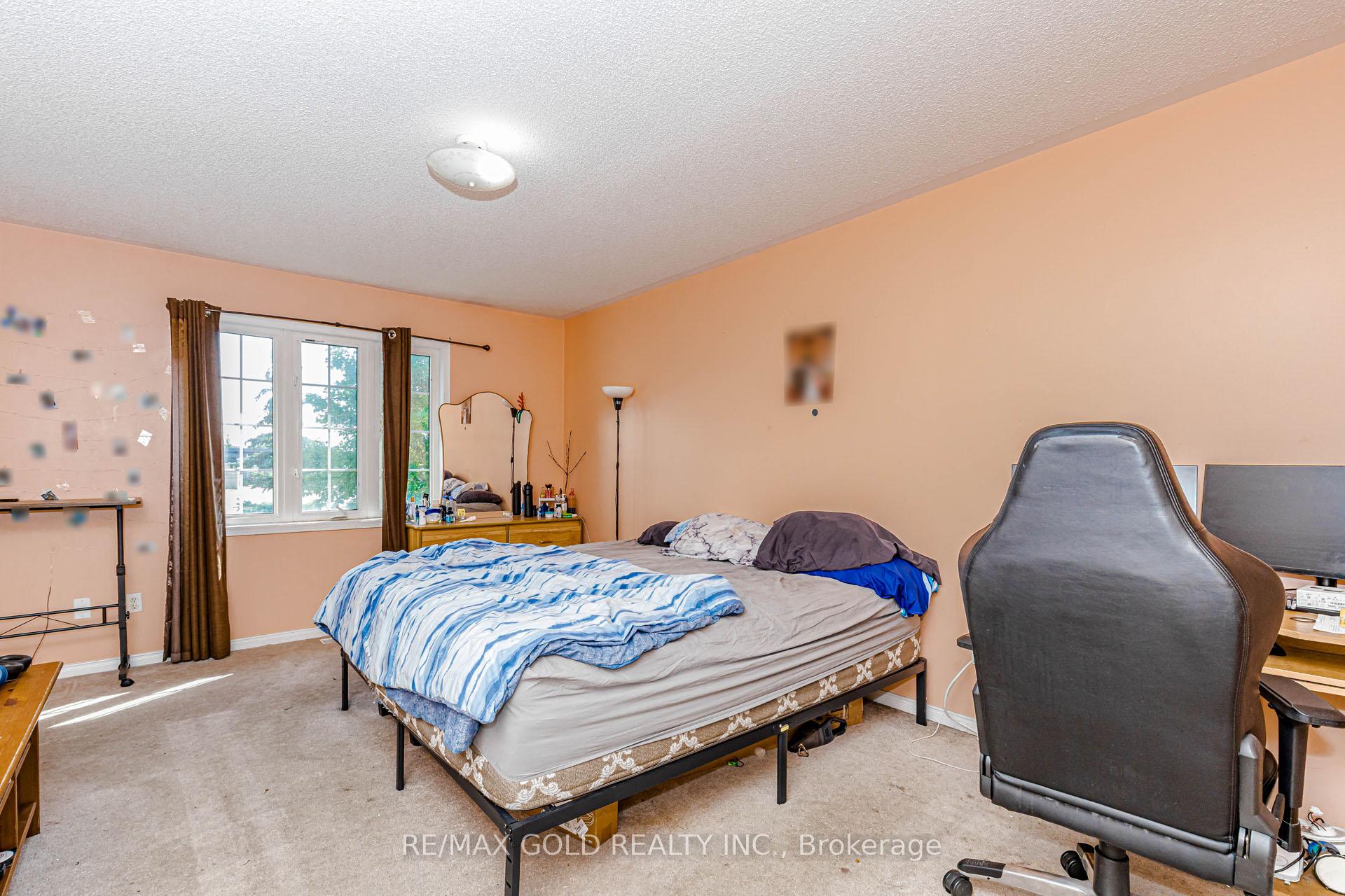 Photo 17 of 4 Trudelle Crescent, Brampton, Fletcher's Meadow — HOMEH