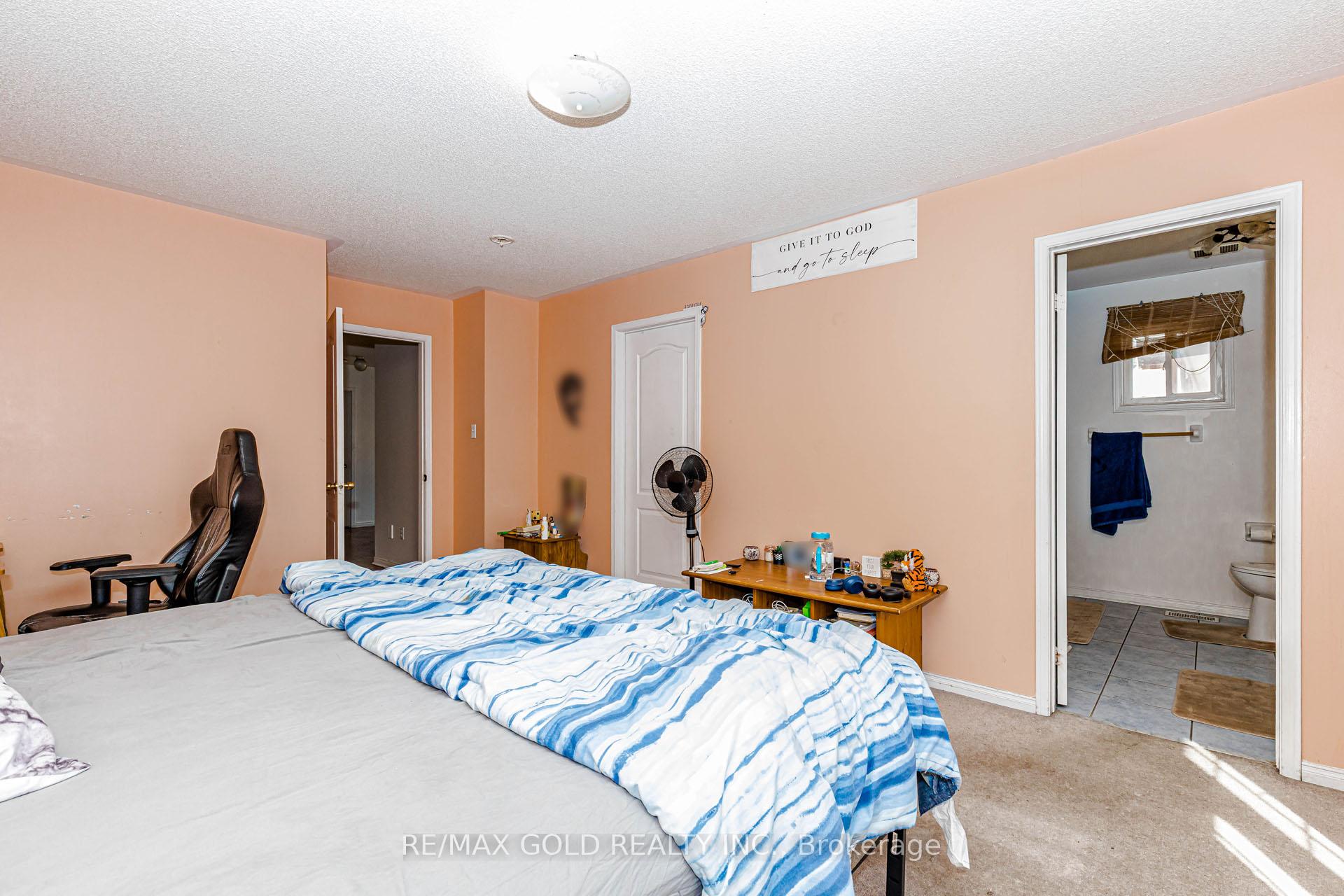 Photo 37 of 4 Trudelle Crescent, Brampton, Fletcher's Meadow — HOMEH