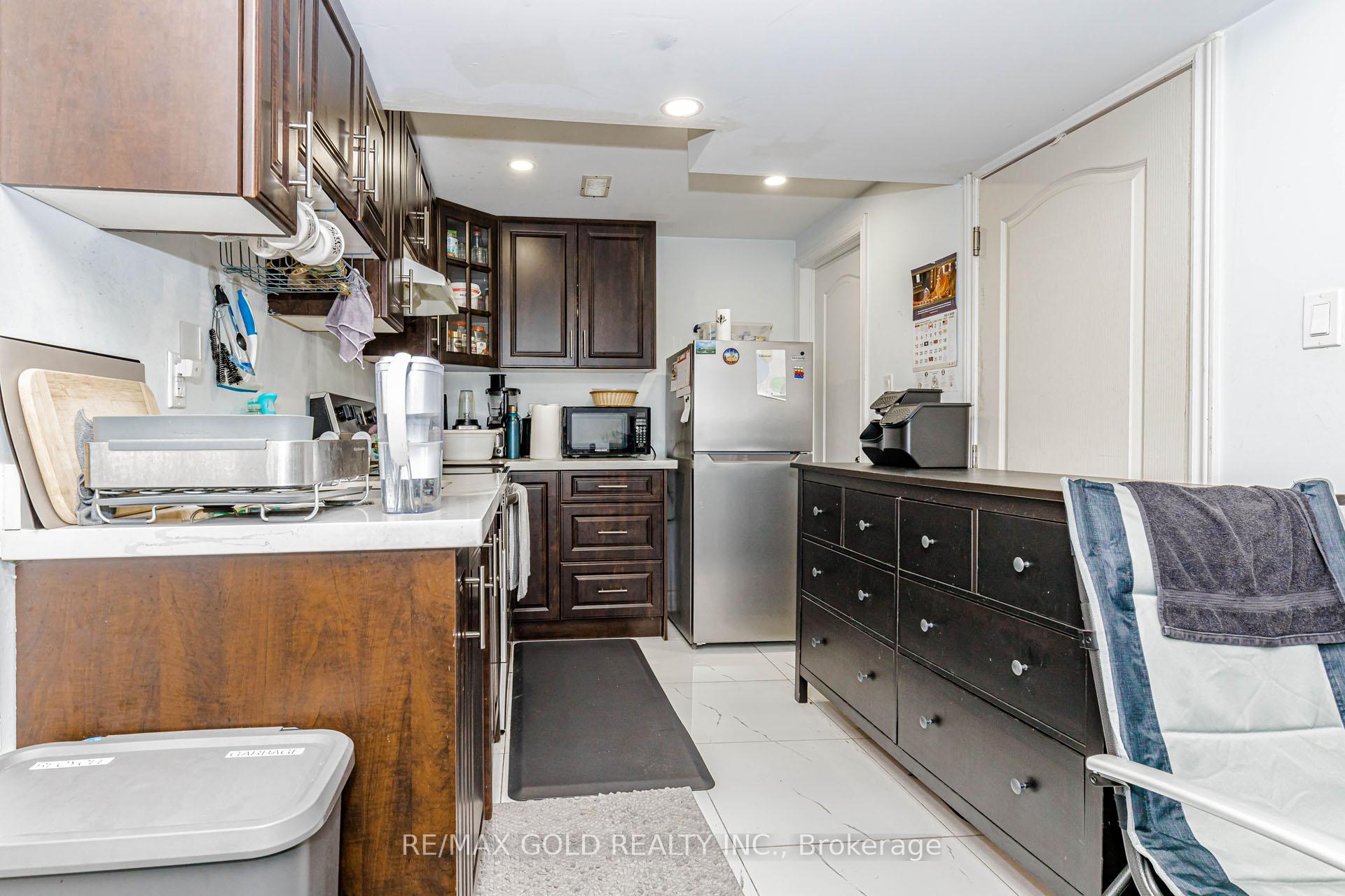 Photo 45 of 4 Trudelle Crescent, Brampton, Fletcher's Meadow — HOMEH
