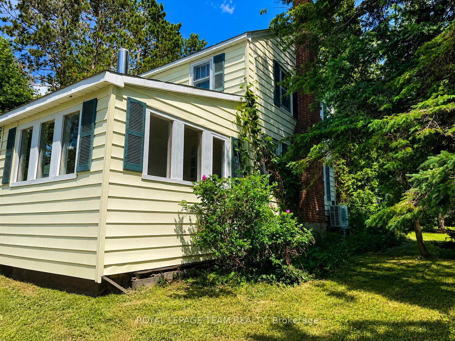 Photo 14 of 112 Ottawa Street, South Algonquin — HOMEH