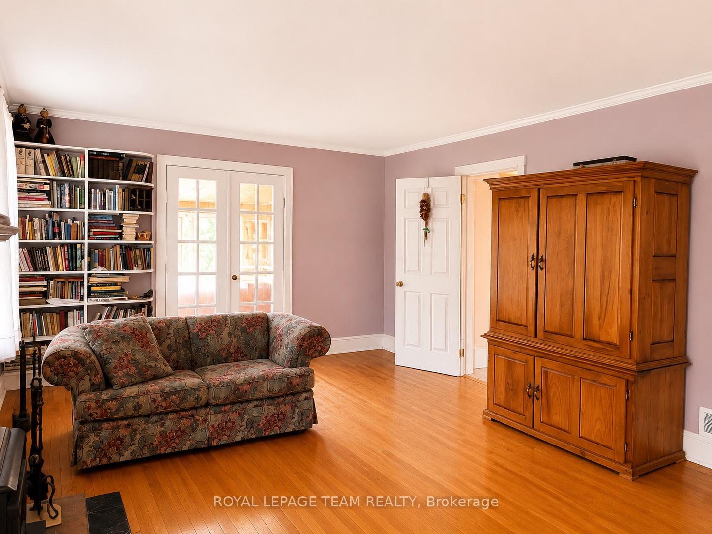 Photo 30 of 112 Ottawa Street, South Algonquin — HOMEH