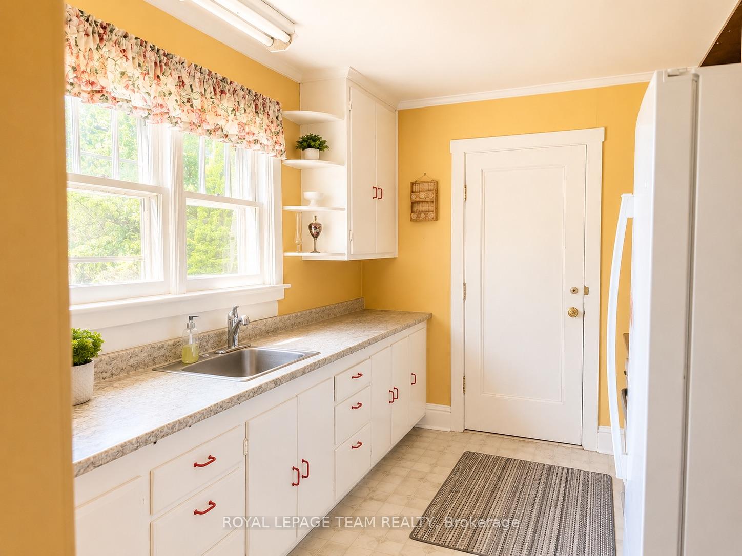 Photo 36 of 112 Ottawa Street, South Algonquin — HOMEH