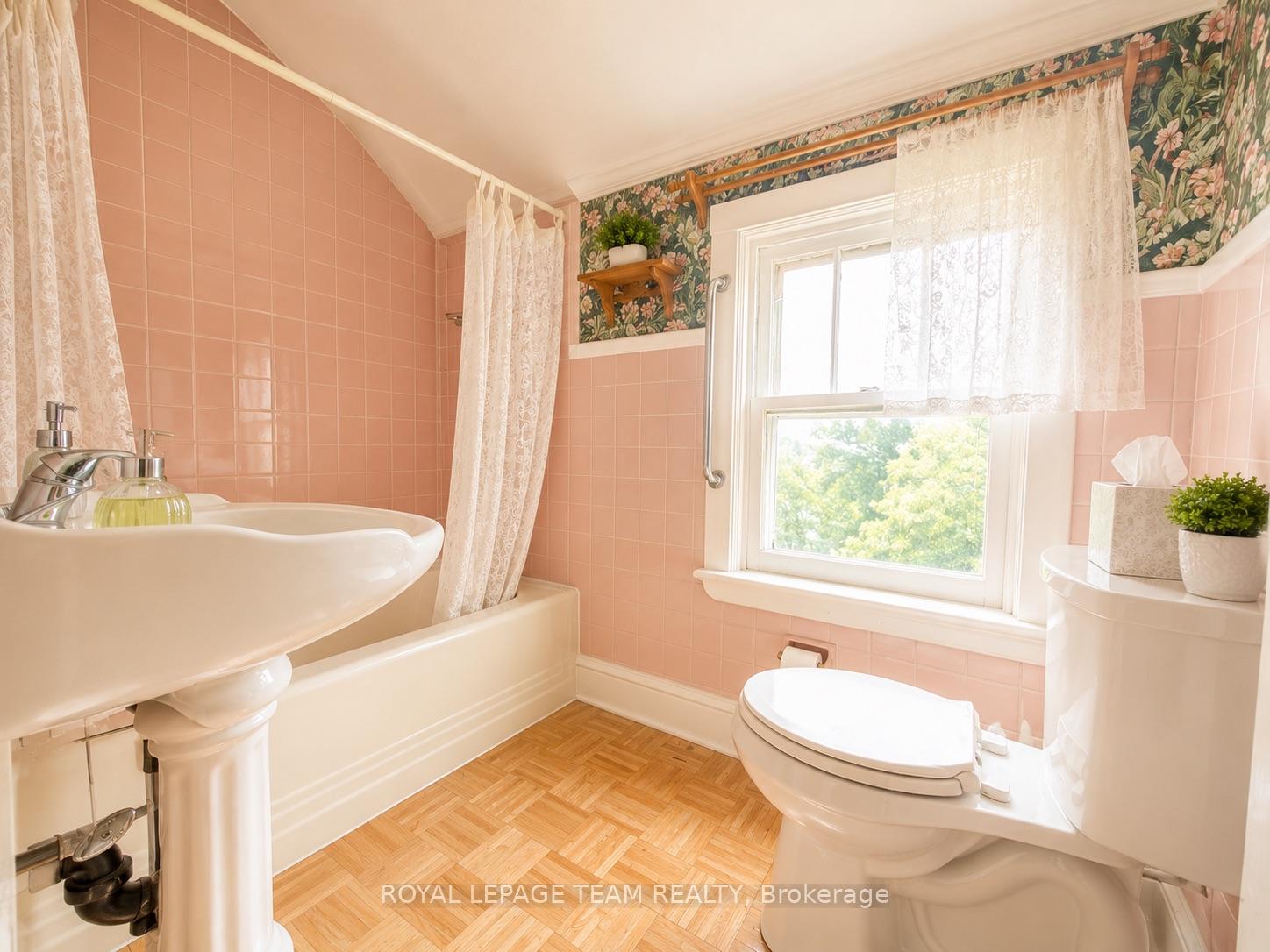 Photo 41 of 112 Ottawa Street, South Algonquin — HOMEH