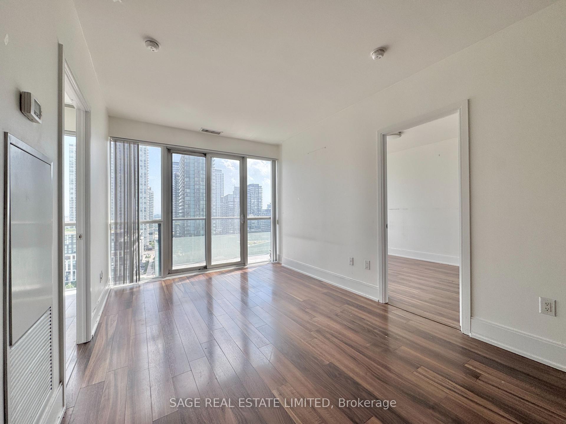 Photo 2 of Unit PH30, 560 Front Street W, Toronto, Waterfront Communities — HOMEH