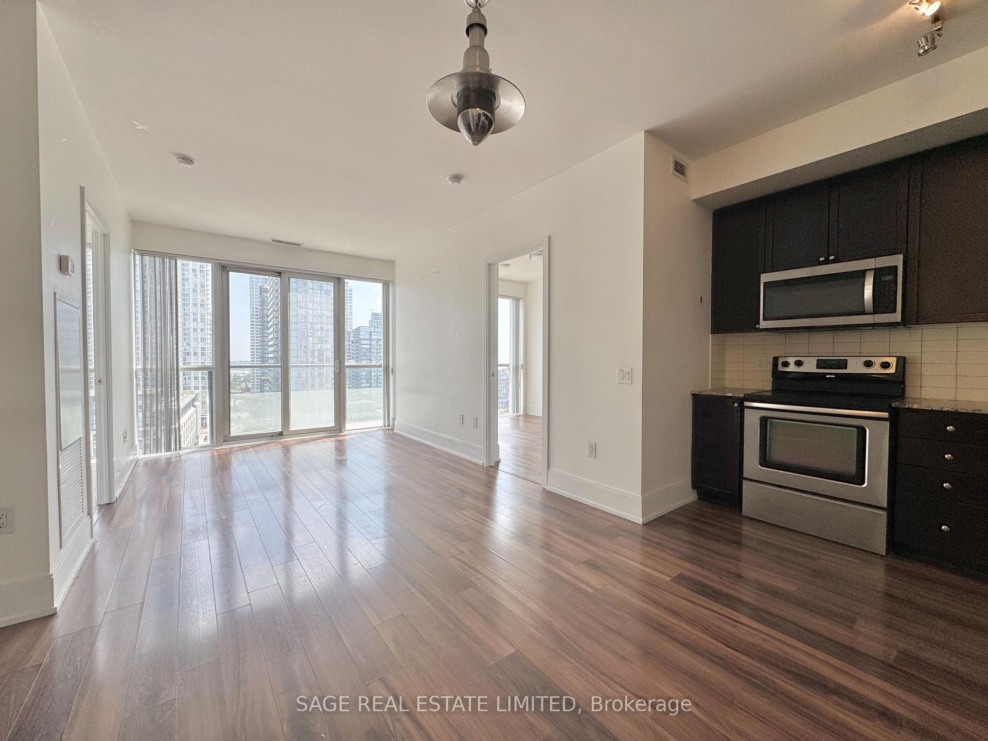 Photo 3 of Unit PH30, 560 Front Street W, Toronto, Waterfront Communities — HOMEH