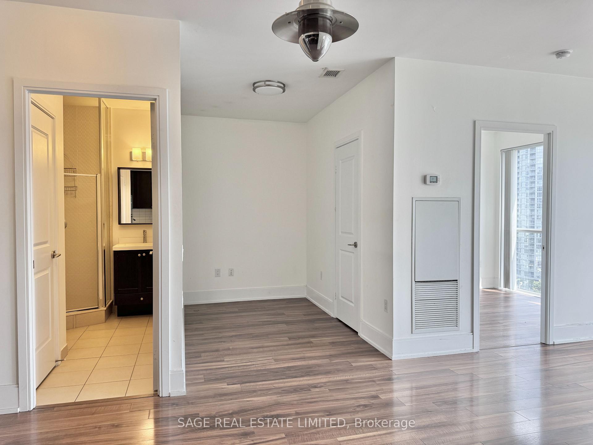 Photo 8 of Unit PH30, 560 Front Street W, Toronto, Waterfront Communities — HOMEH