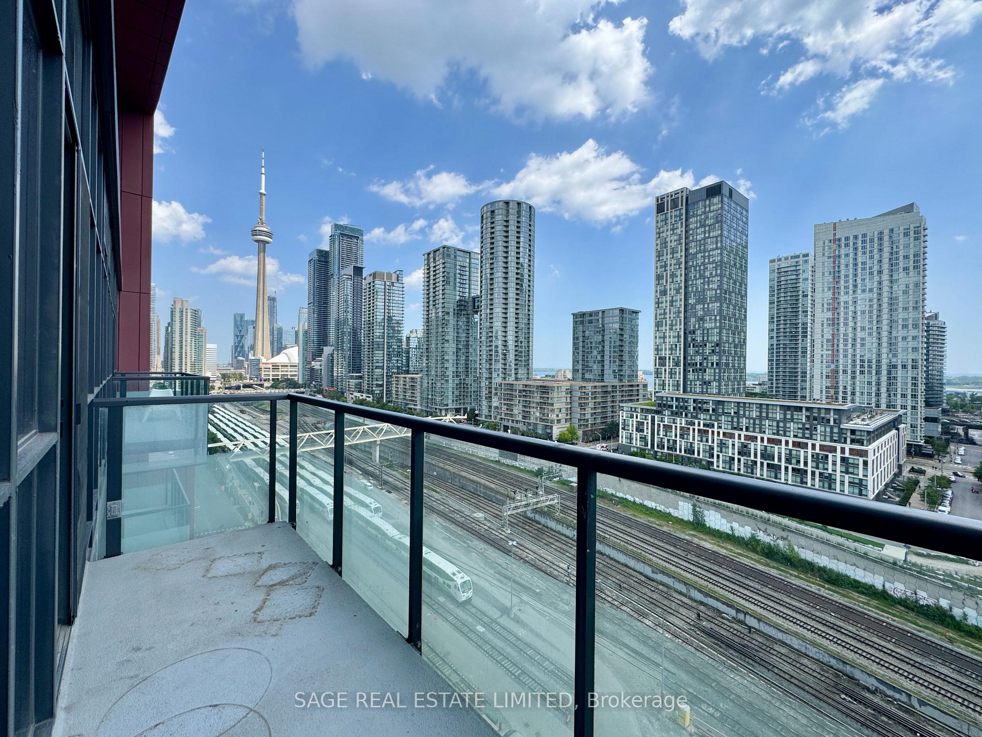Photo 14 of Unit PH30, 560 Front Street W, Toronto, Waterfront Communities — HOMEH