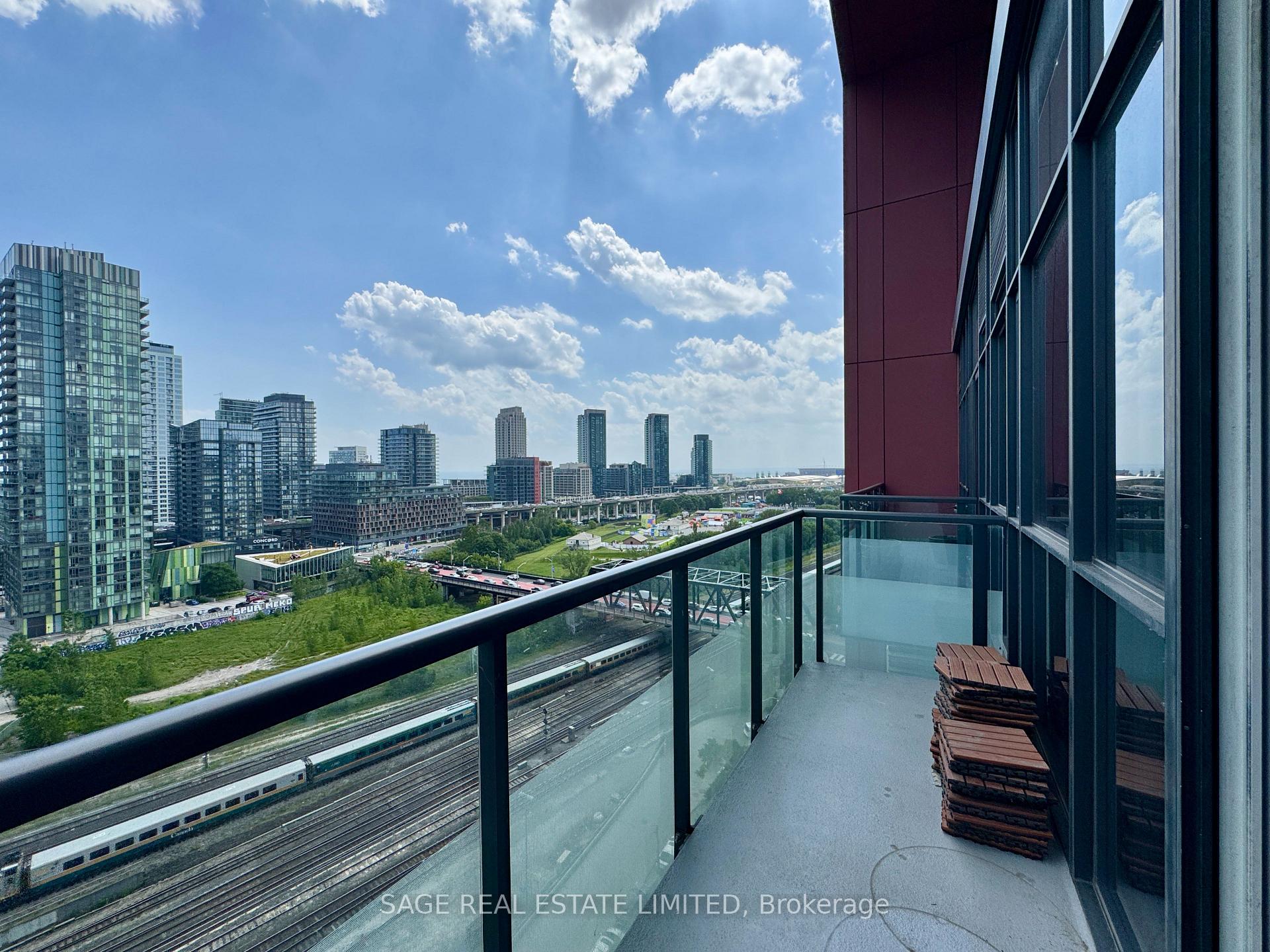 Photo 16 of Unit PH30, 560 Front Street W, Toronto, Waterfront Communities — HOMEH