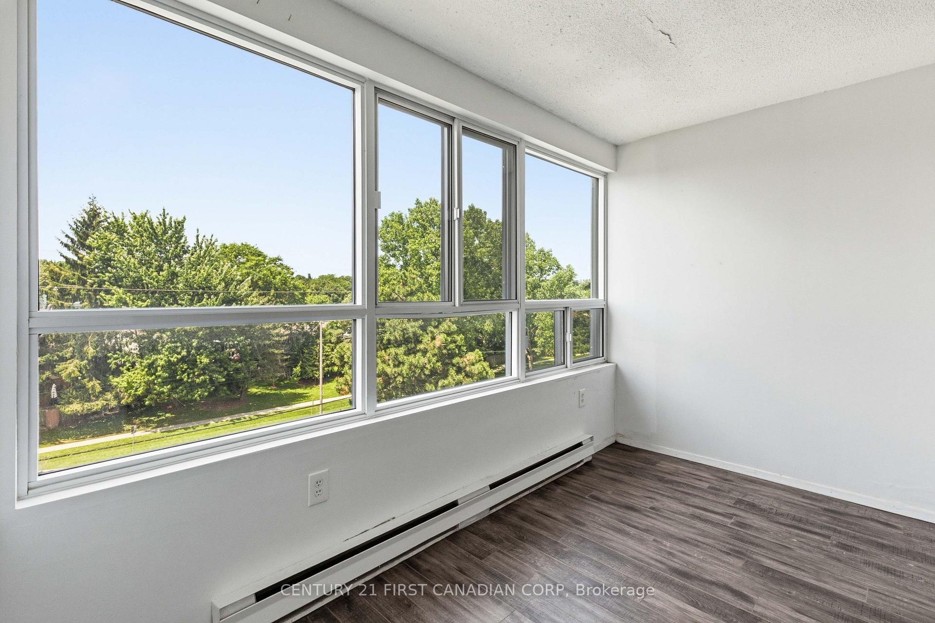 Photo 16 of Unit 509, 600 Grenfell Drive, London, North C — HOMEH