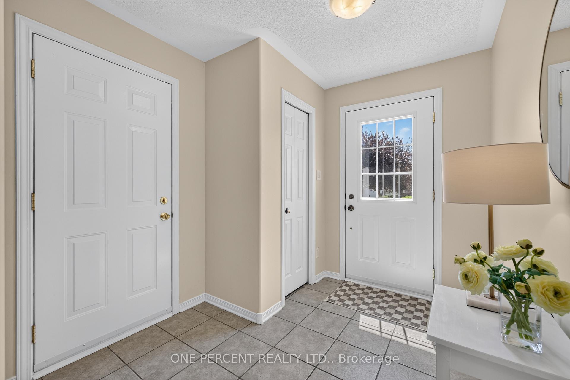 Photo 4 of 17 Dr Gordon Crescent, North Grenville, Kemptville — HOMEH