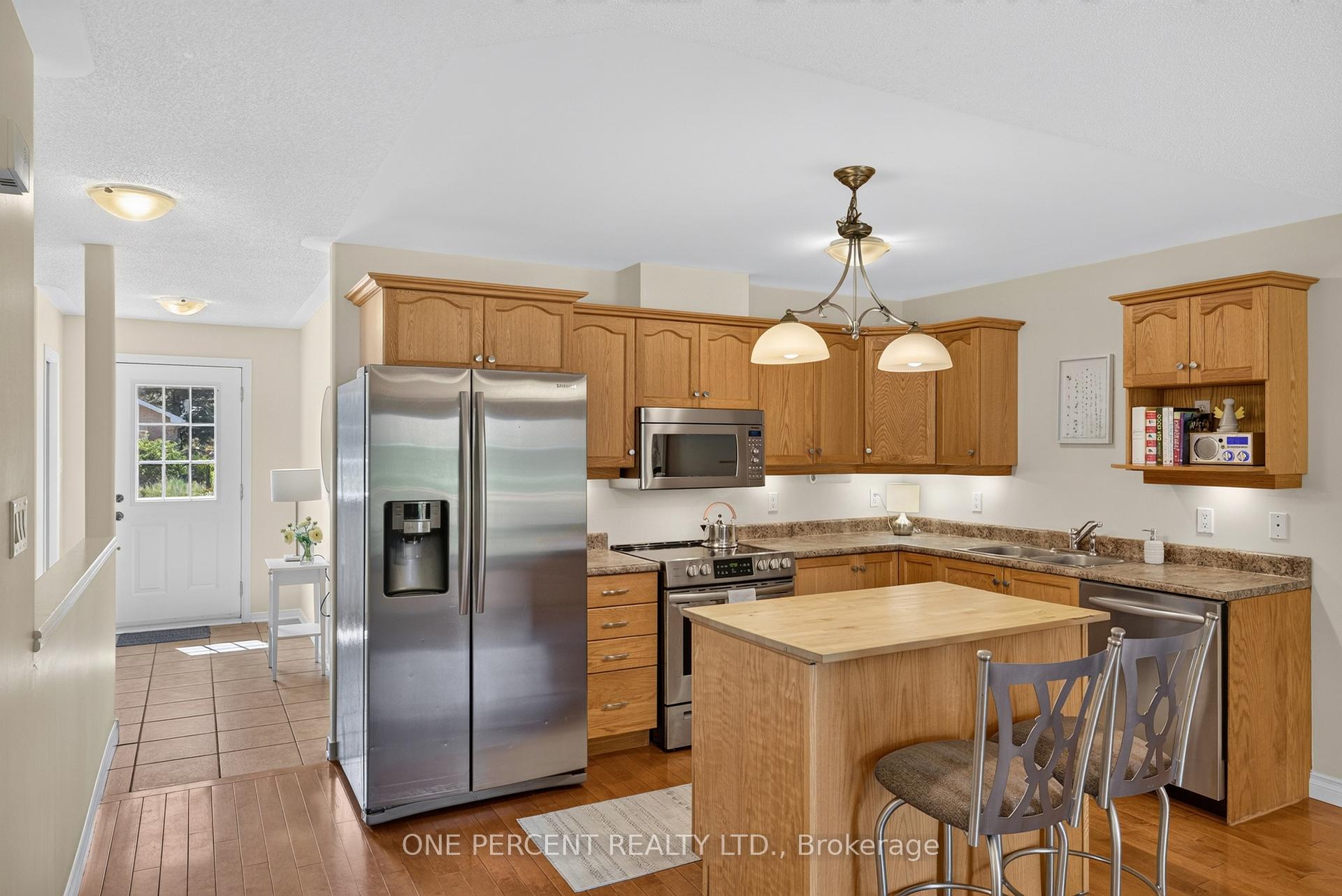 Photo 9 of 17 Dr Gordon Crescent, North Grenville, Kemptville — HOMEH