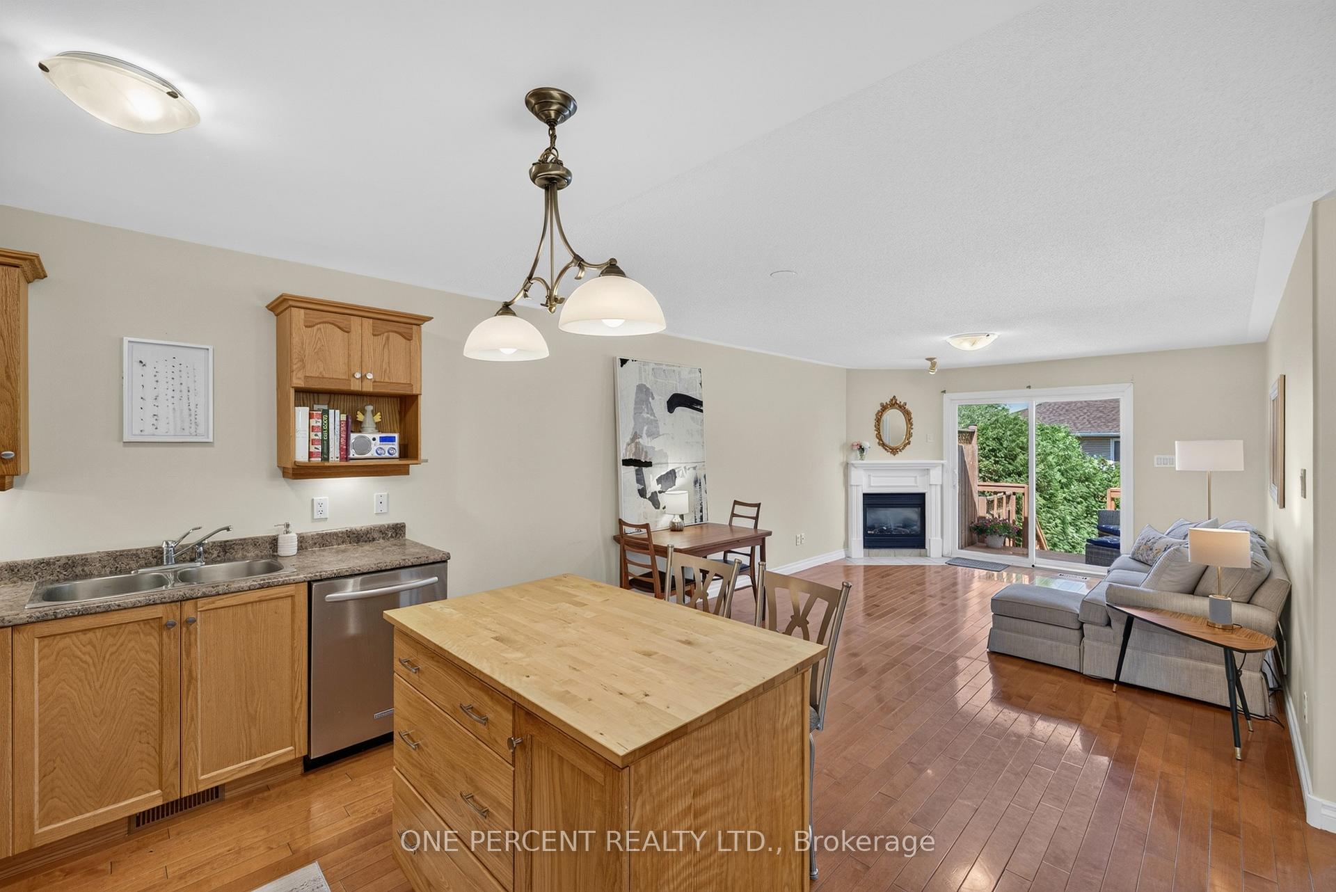 Photo 12 of 17 Dr Gordon Crescent, North Grenville, Kemptville — HOMEH