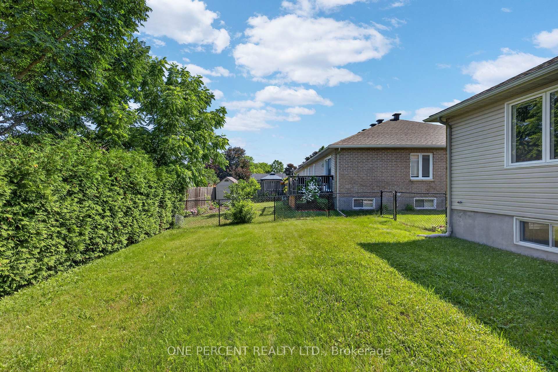 Photo 41 of 17 Dr Gordon Crescent, North Grenville, Kemptville — HOMEH