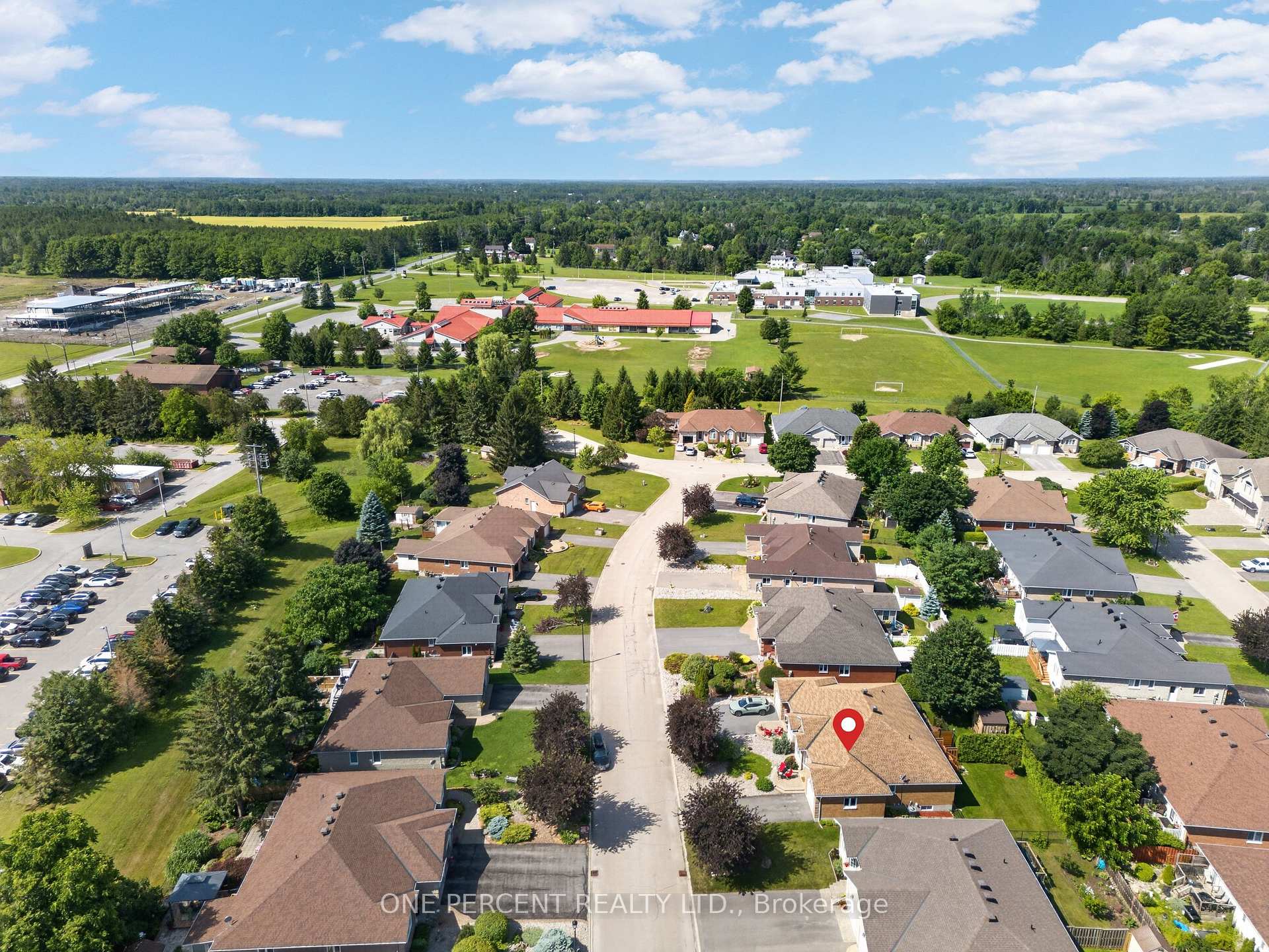 Photo 46 of 17 Dr Gordon Crescent, North Grenville, Kemptville — HOMEH