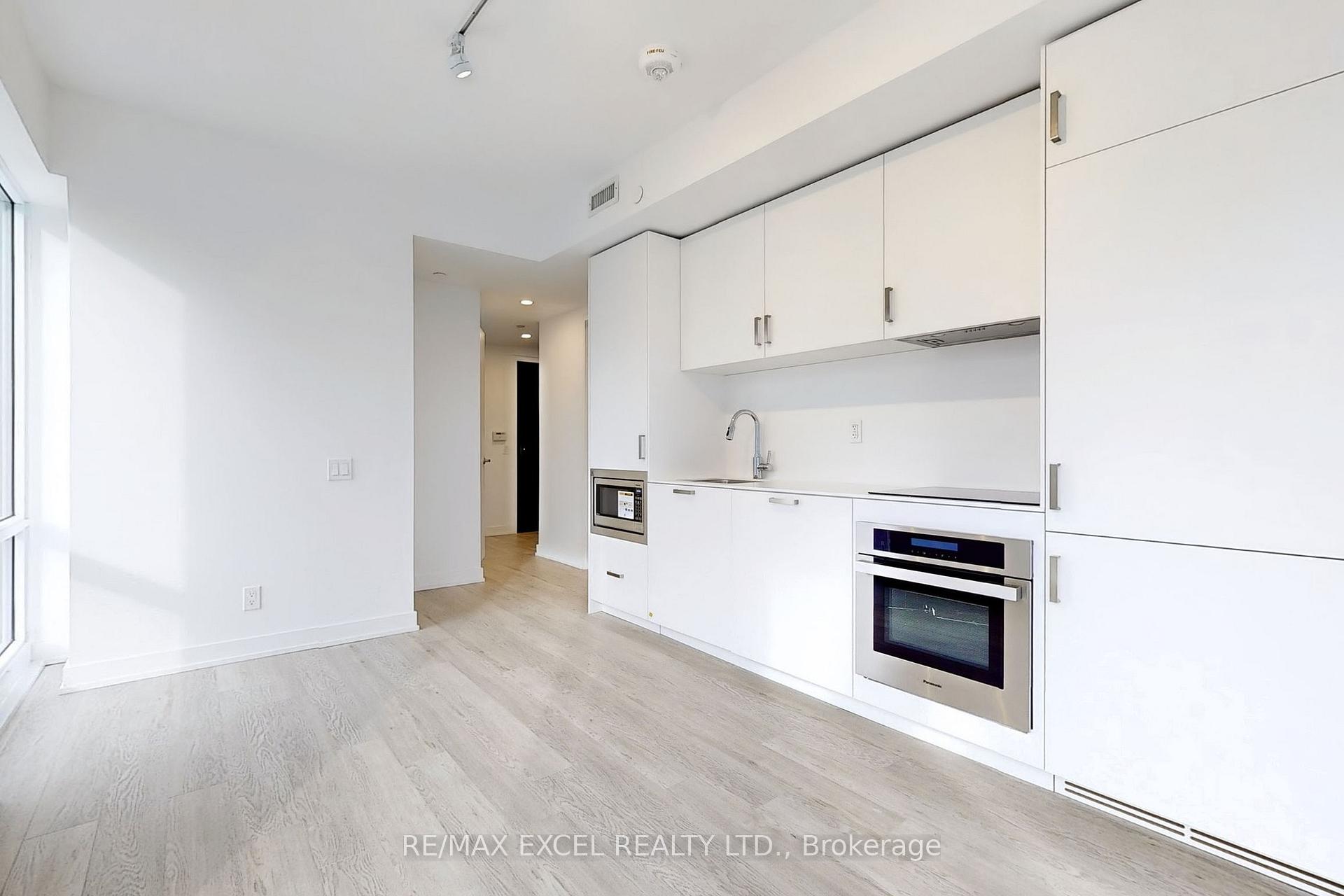 Photo 4 of Unit 1710, 88 Queen Street E, Toronto, Church-Yonge Corridor — HOMEH