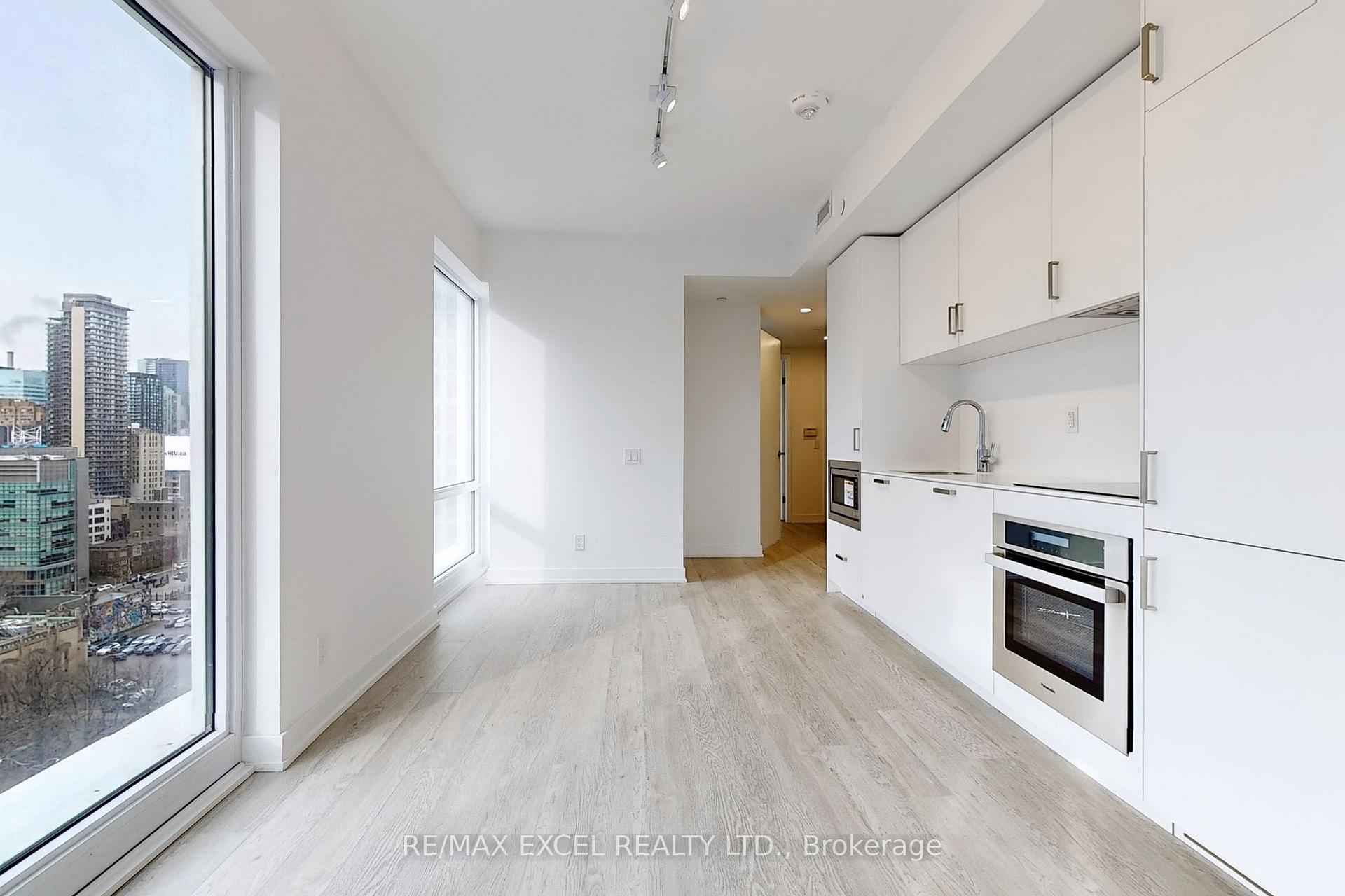 Photo 5 of Unit 1710, 88 Queen Street E, Toronto, Church-Yonge Corridor — HOMEH