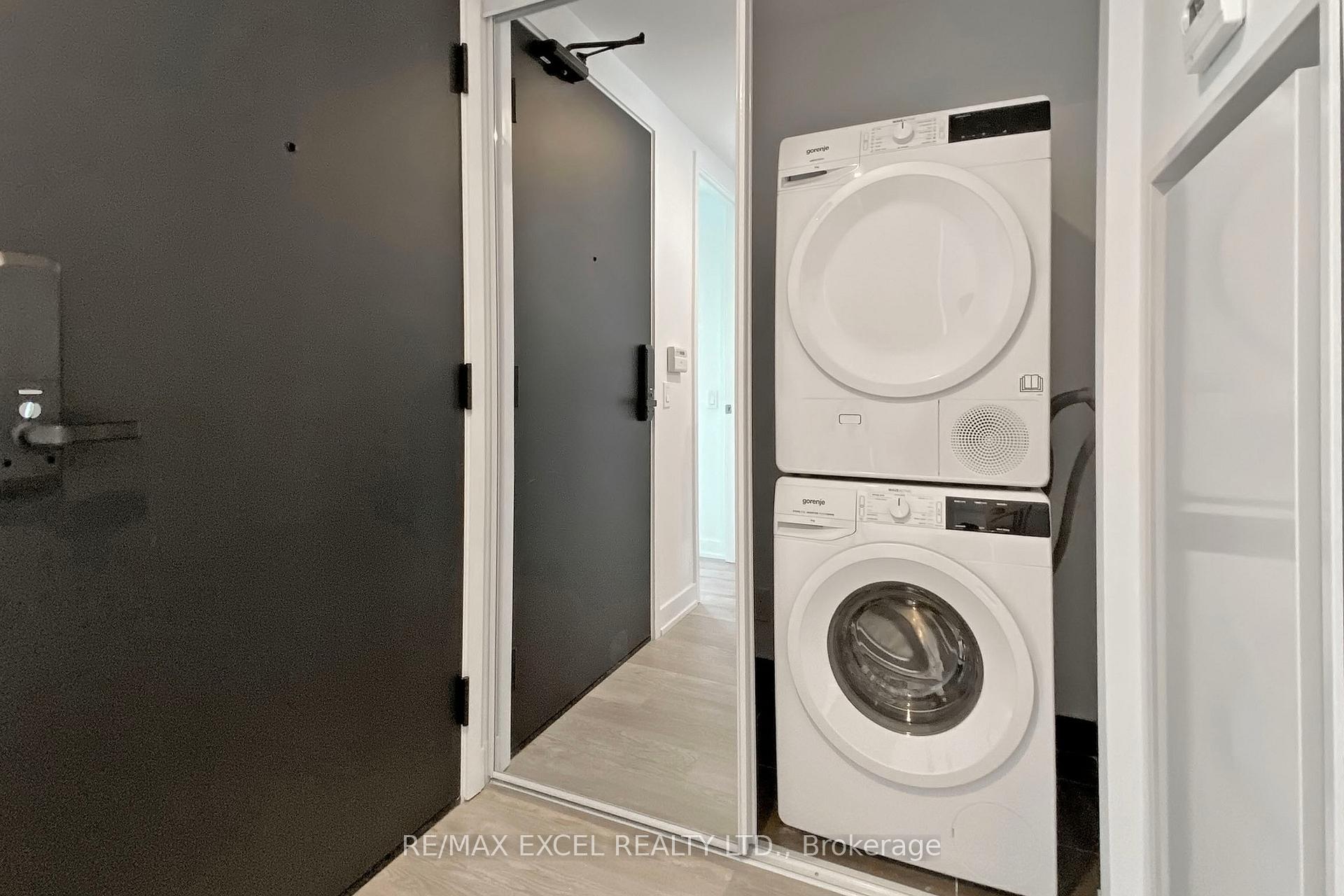 Photo 13 of Unit 1710, 88 Queen Street E, Toronto, Church-Yonge Corridor — HOMEH