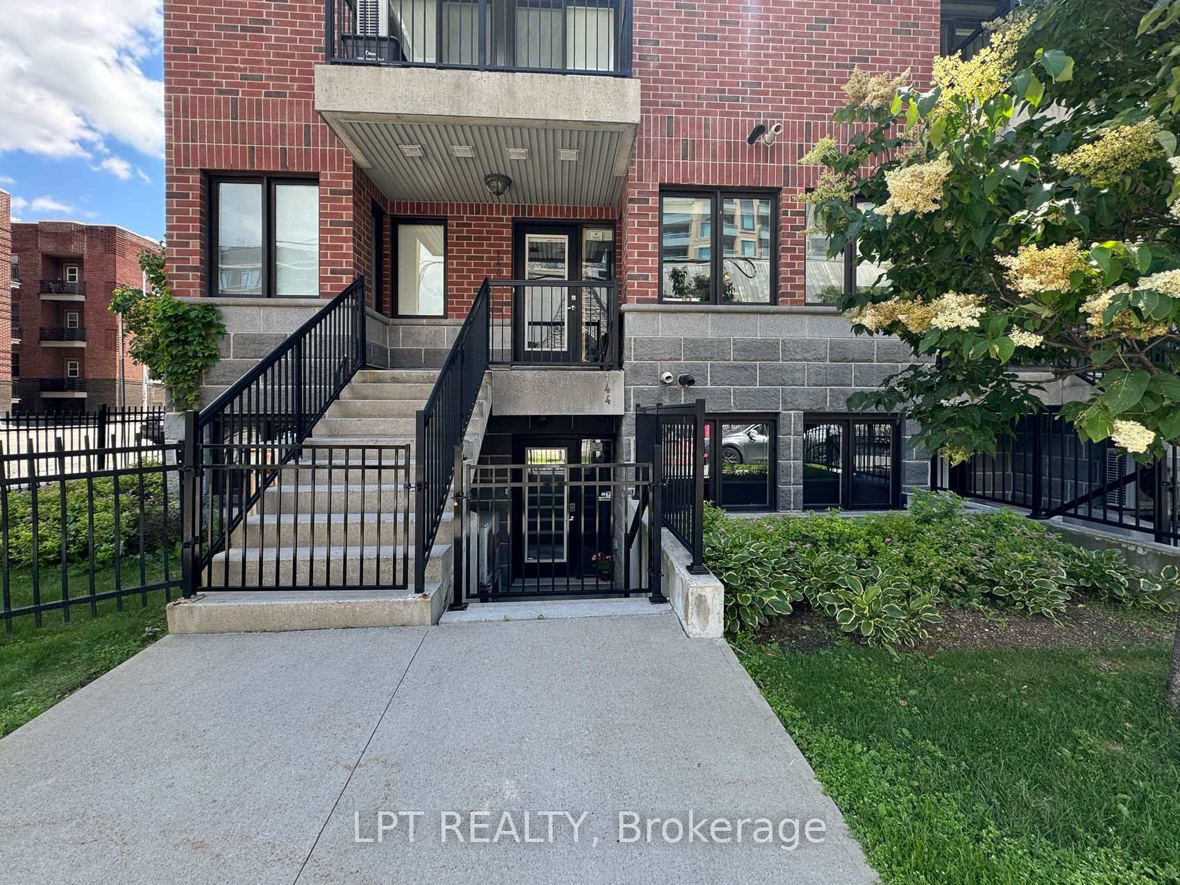 Photo 1 of Unit 101, 144 Daly Avenue, Ottawa, Sandy Hill — HOMEH