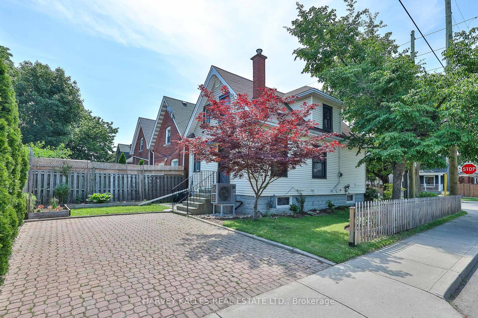 Photo 41 of 487 Dunsmure Road, Hamilton, Crown Point — HOMEH