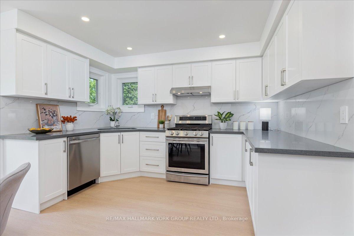 Photo 14 of 14 Aynsley Place, Georgina, Keswick North — HOMEH