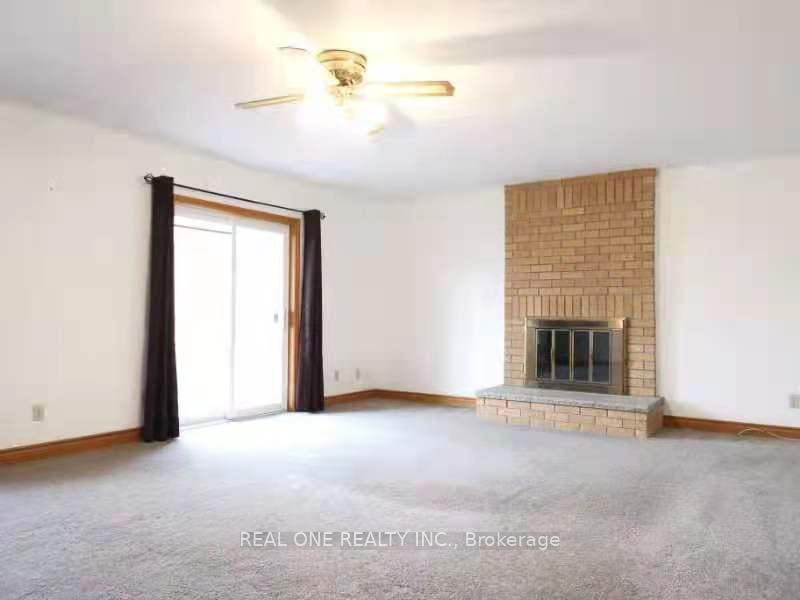 Photo 3 of Unit E.Main, 280 Terrace Drive, Georgina, Keswick South — HOMEH