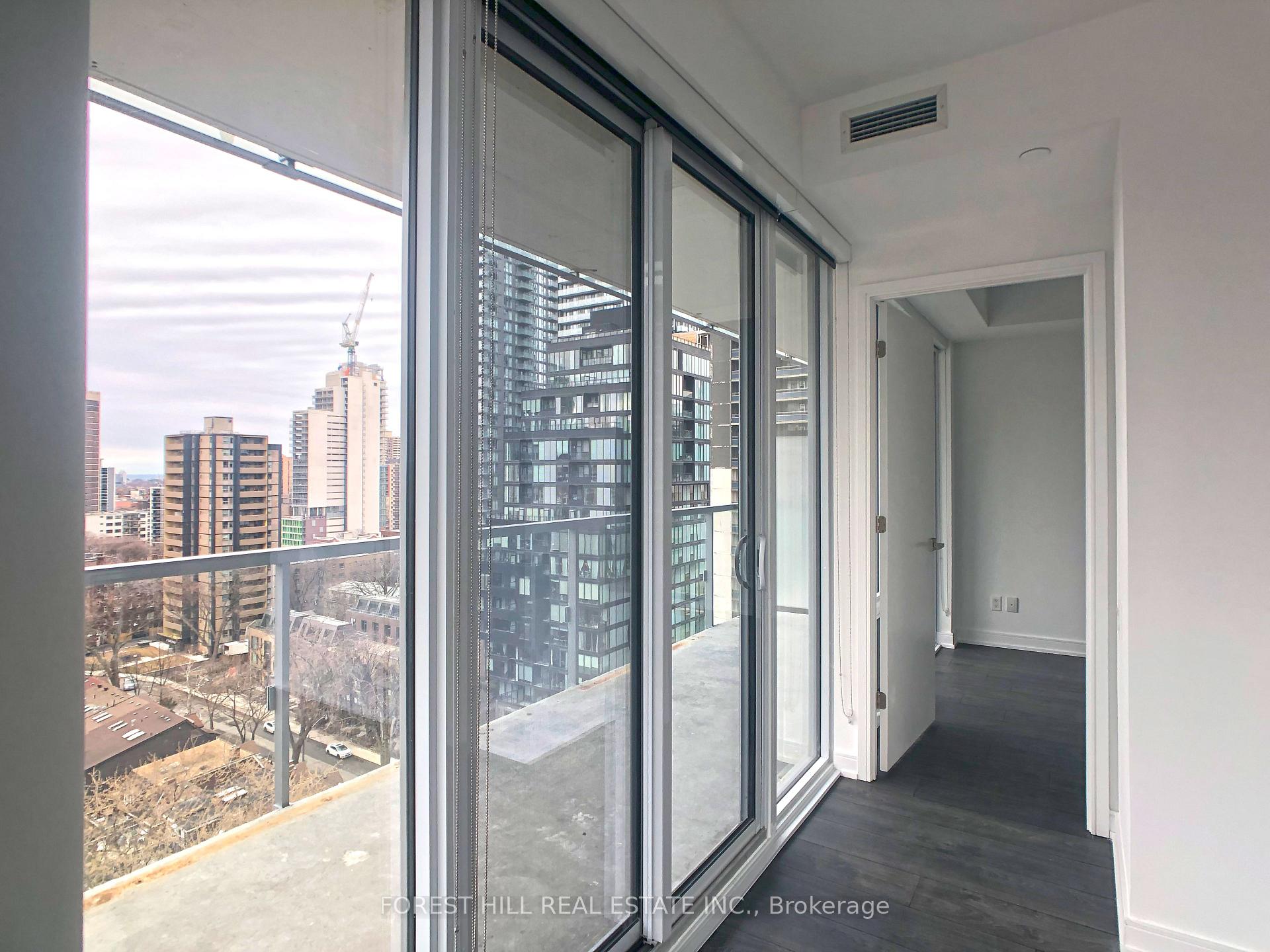 Photo 7 of Unit 1502, 3 Gloucester Street, Toronto, Church-Yonge Corridor — HOMEH