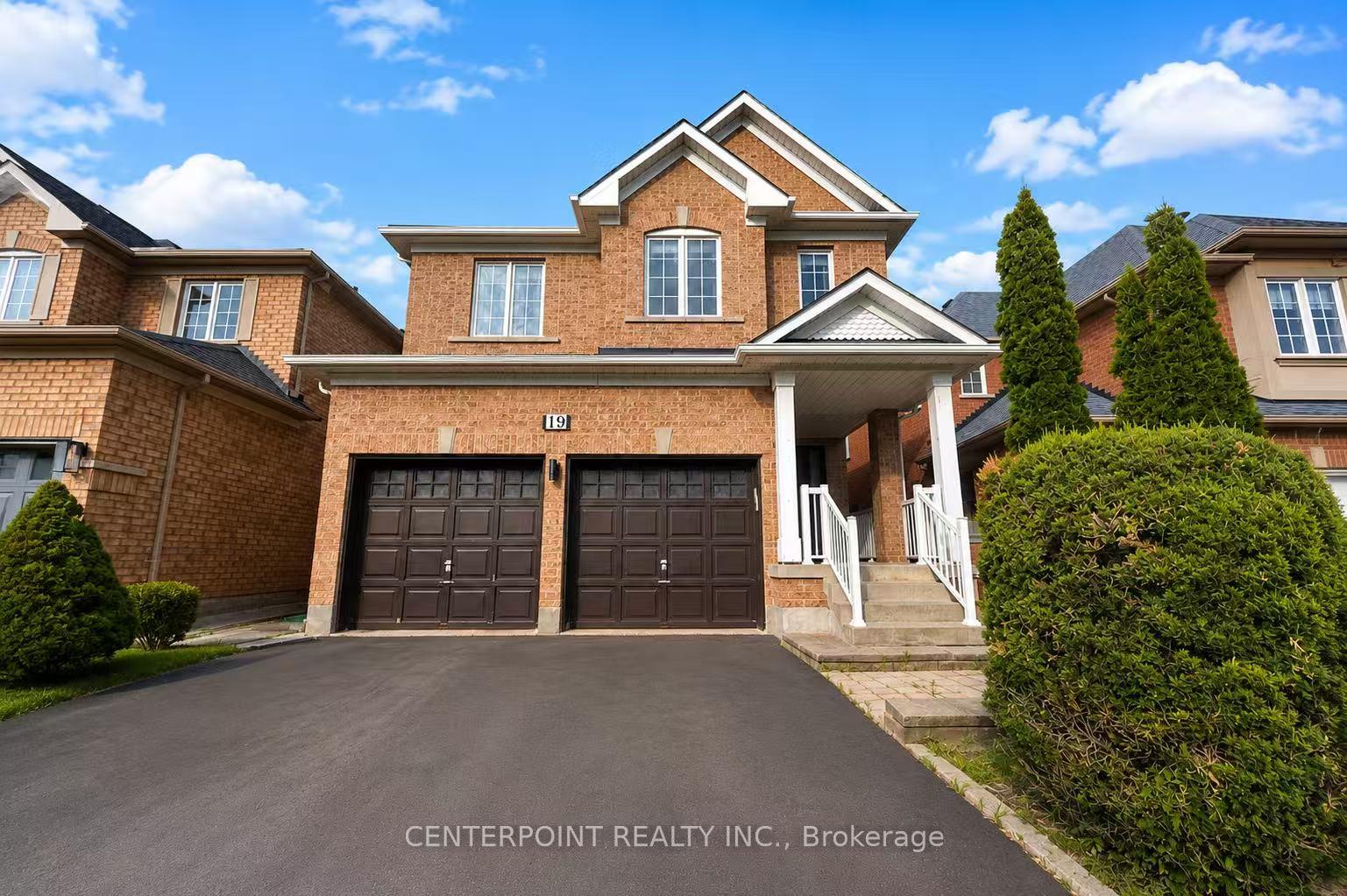 Front of 19 Mirando Street