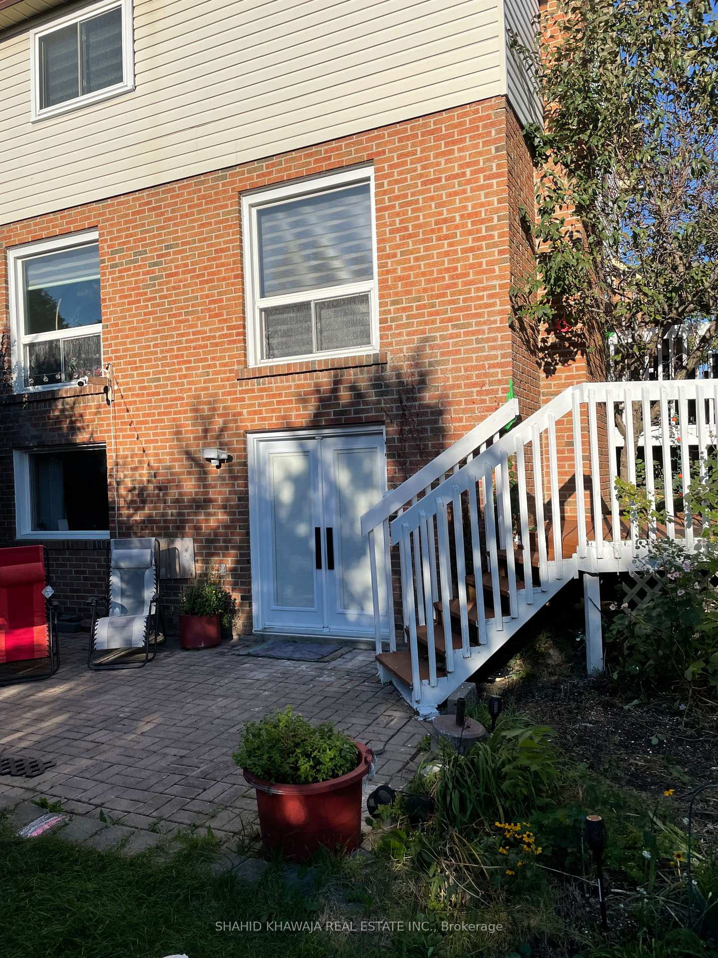 Front of Unit bsmt, 30 Kline Court