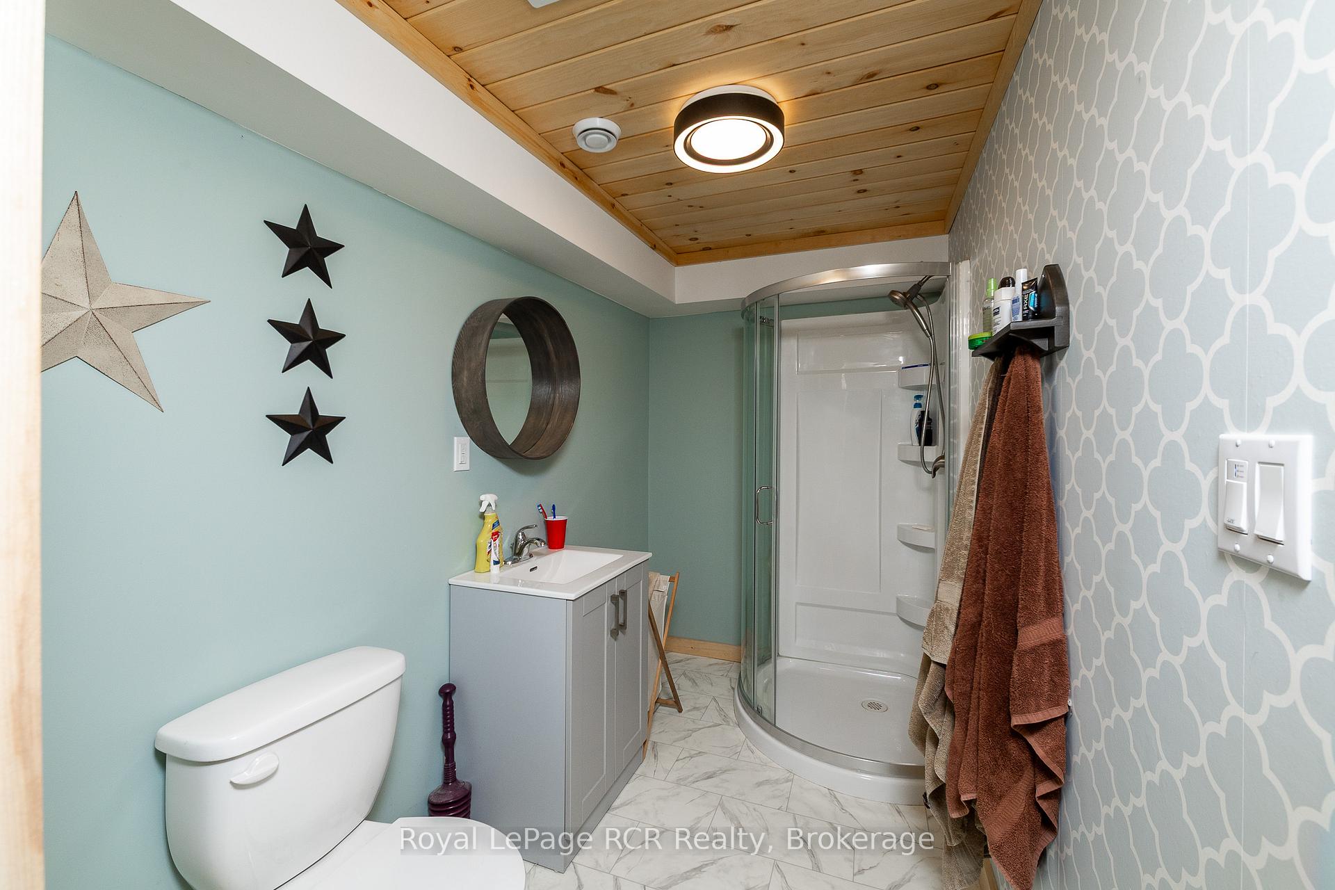 Photo 30 of 109 Highland Drive, West Grey — HOMEH